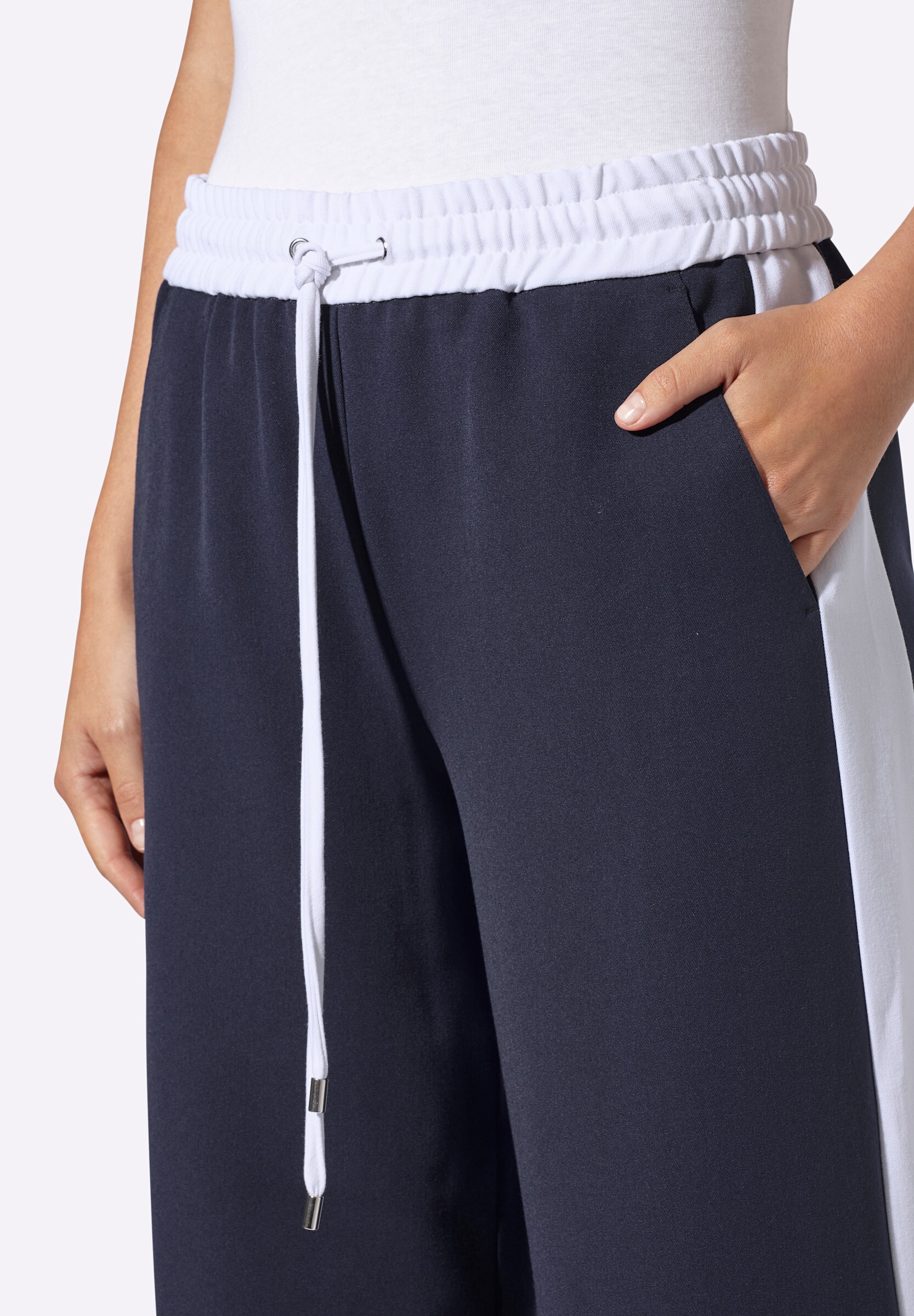 heine Schlupfhose »Jogg Pants Webhose mit Galonstreifen«