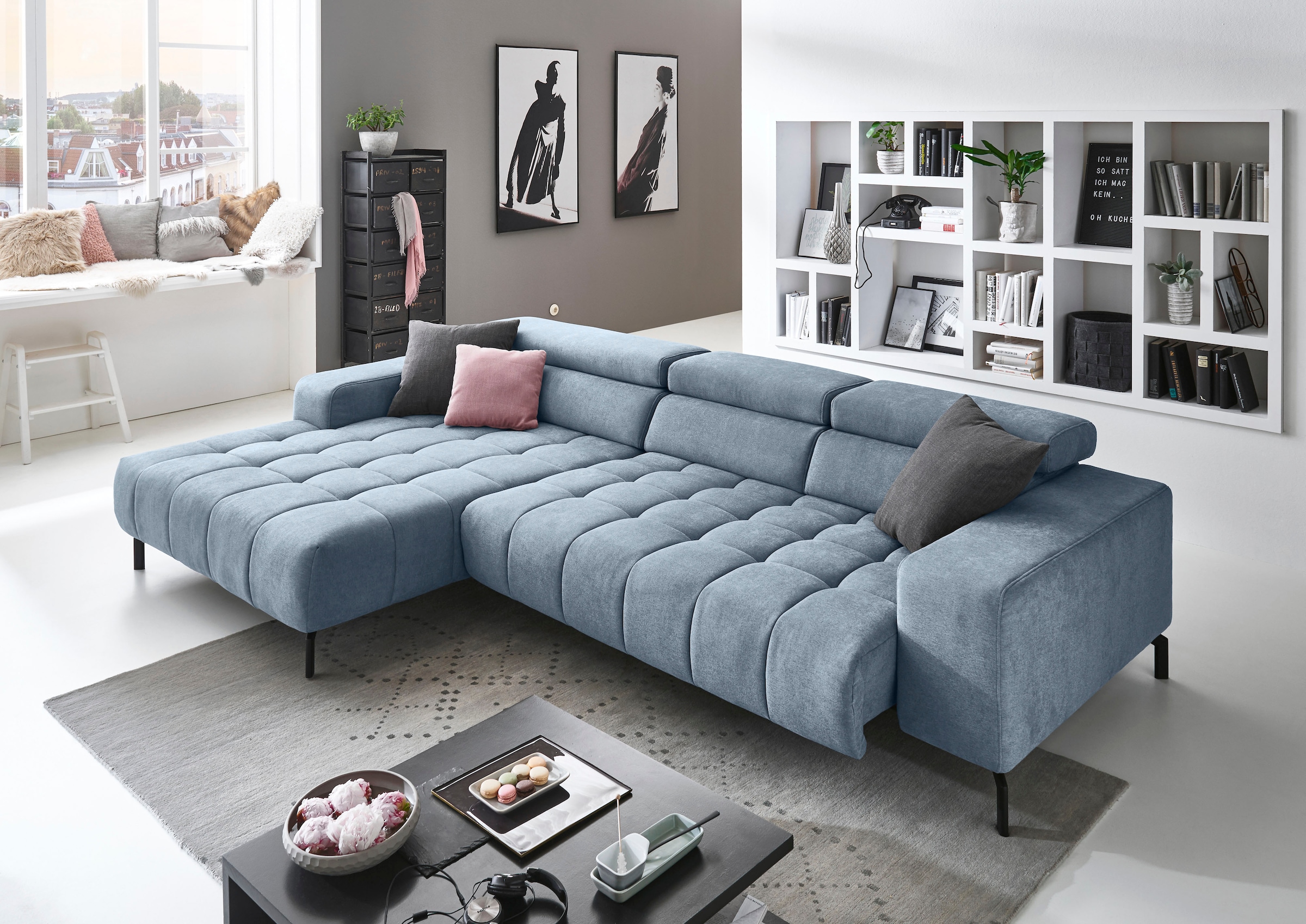 Die PlanBar Ecksofa »MP-IN18022 L-Form«, mit Kopfteilverstellung & Zierkissen, optional Sitztiefenverstellung