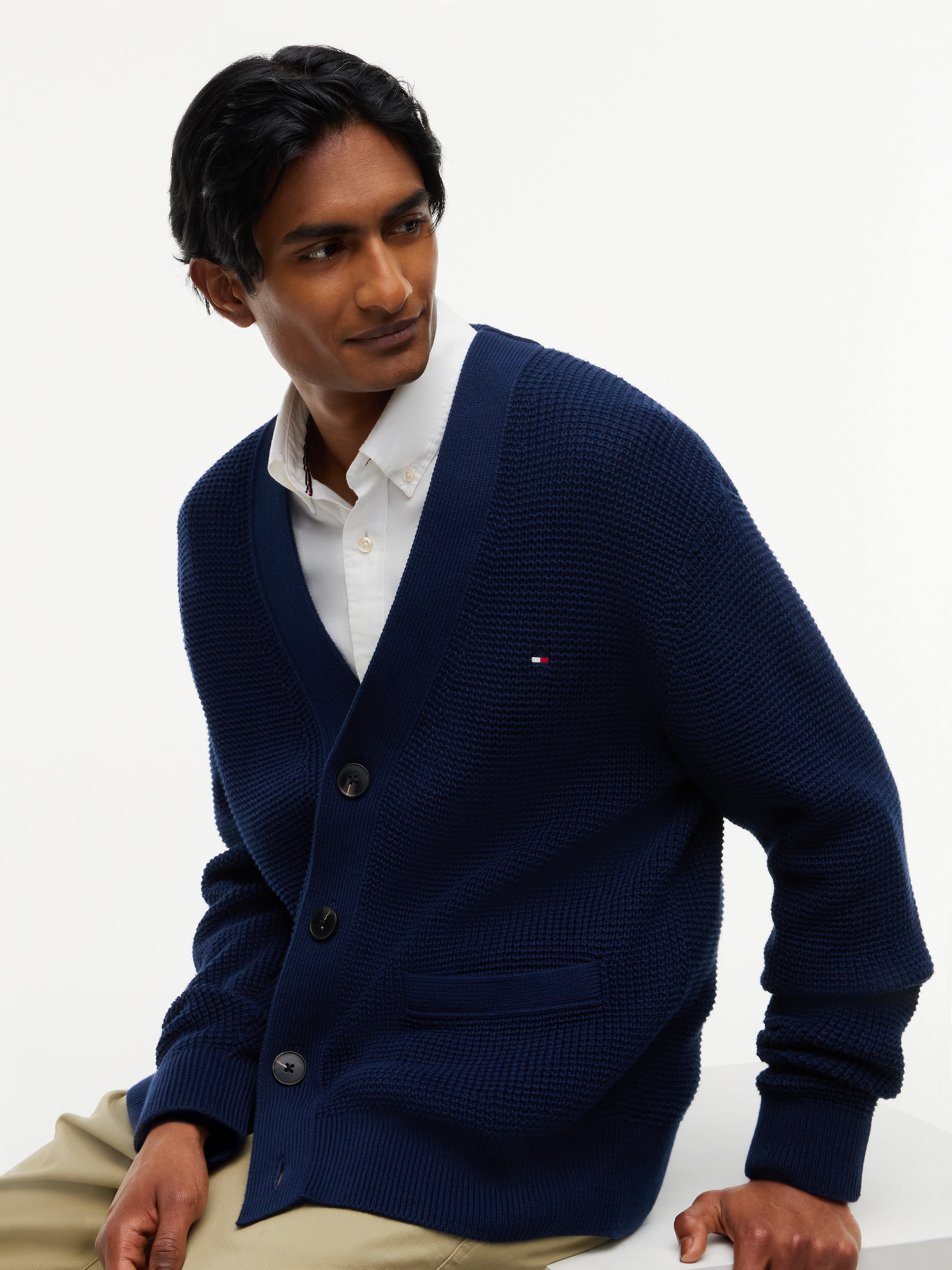 Tommy Hilfiger Cardigan »WAFFLE STRUCTURE« mit modischer Struktur und aufgesetzte Taschen