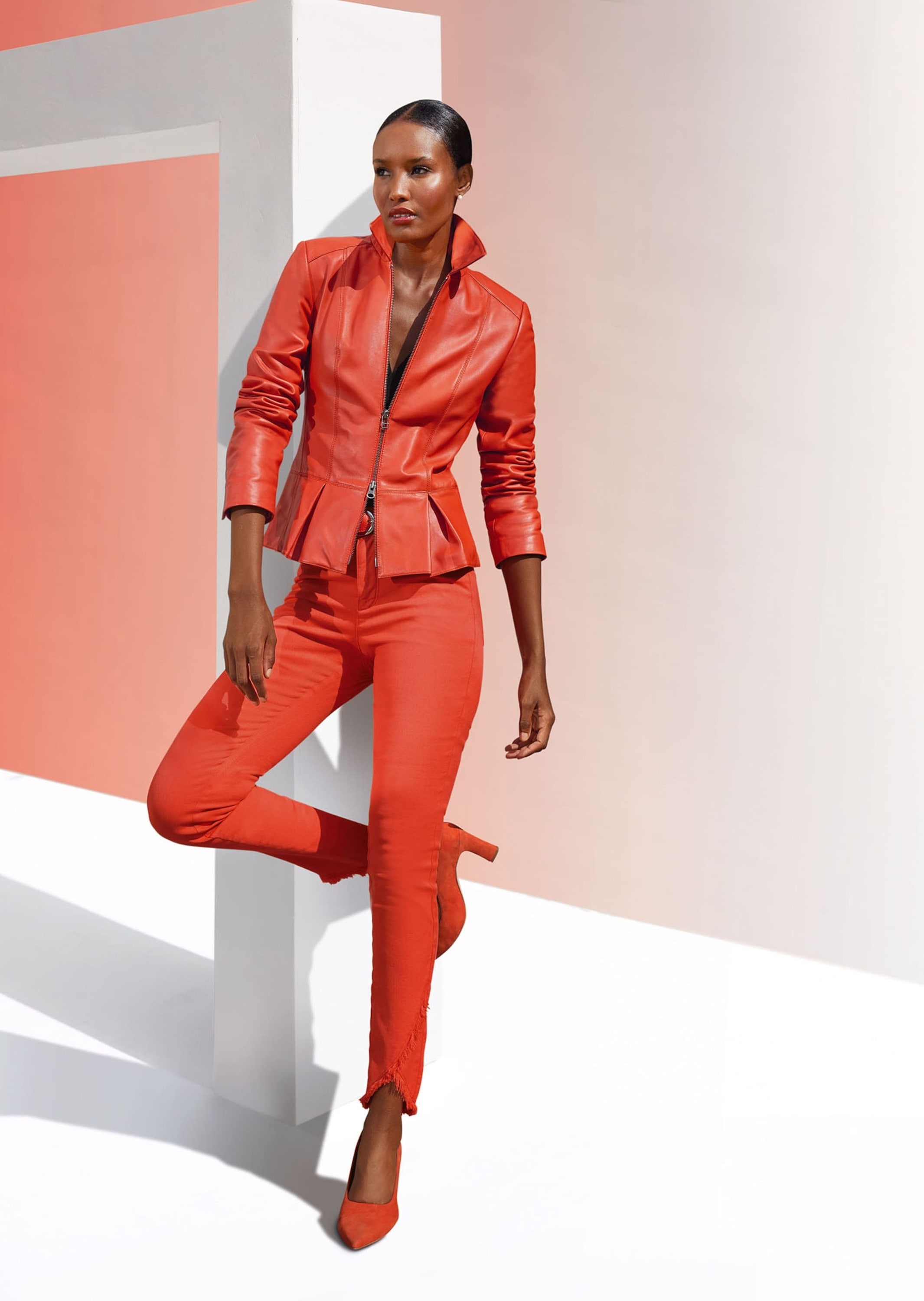 MADELEINE Regular-fit-Jeans »Jeans Verkürzte 5-Pocket-Hose mit Fransen«