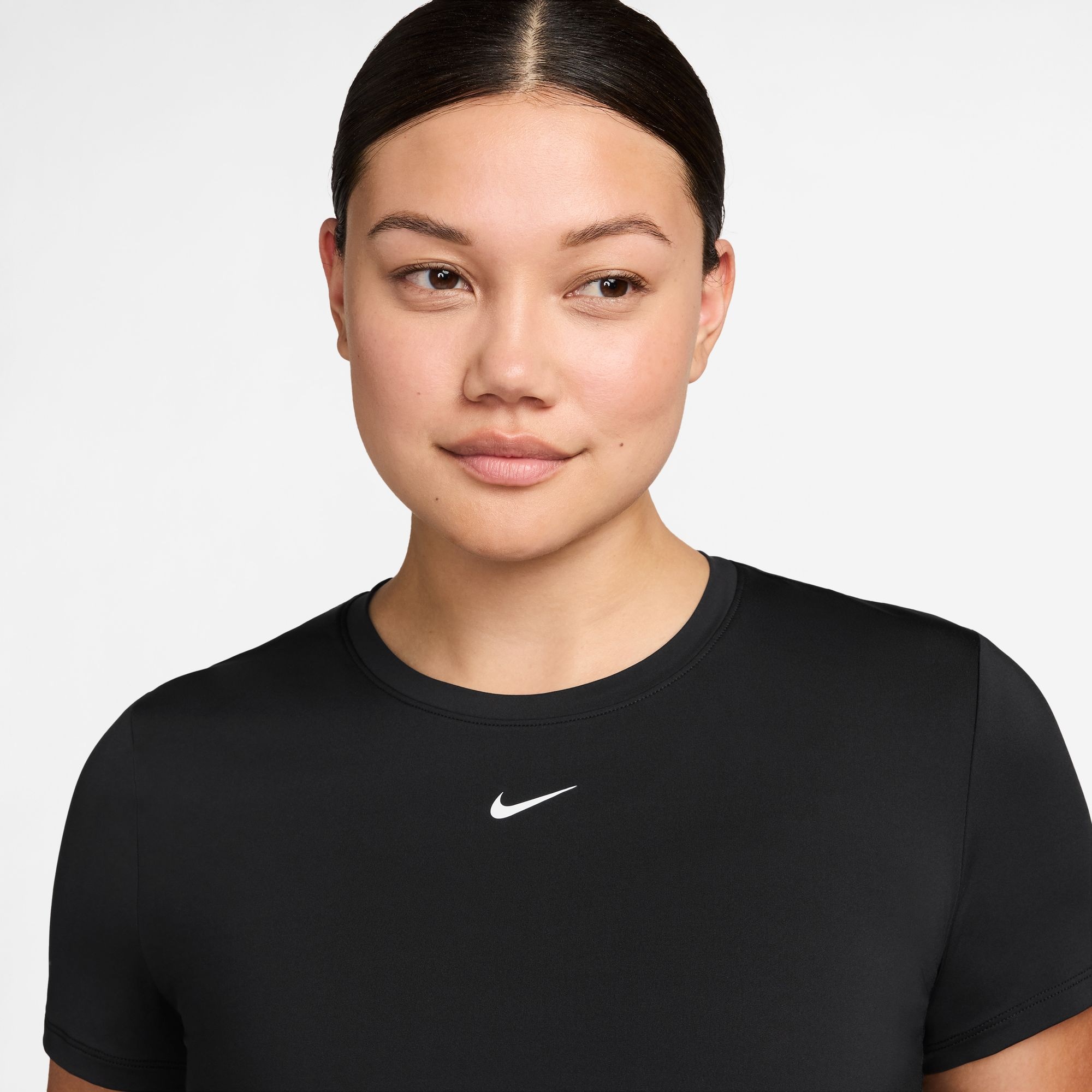 Nike T-Shirt »W NK ONE CLASSIC DF SS TOP« Kurzarm, mit Rundhalsausschnitt, aus Jersey-Material, normale Länge