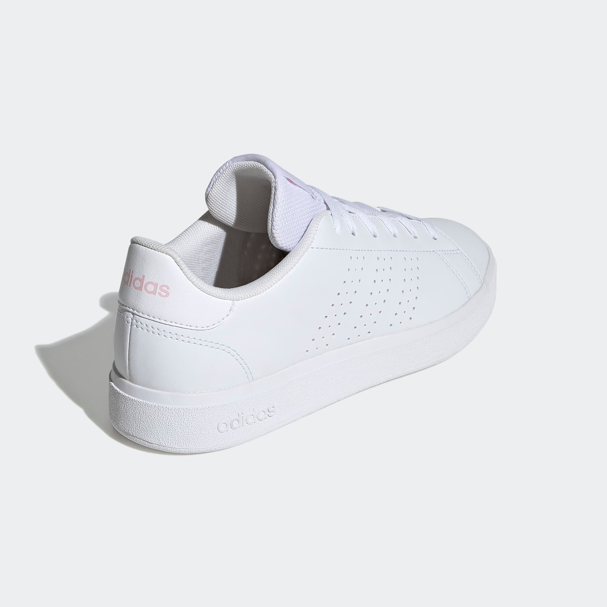 adidas Sportswear Sneaker  inspiriert vom Design des adidas stan smith