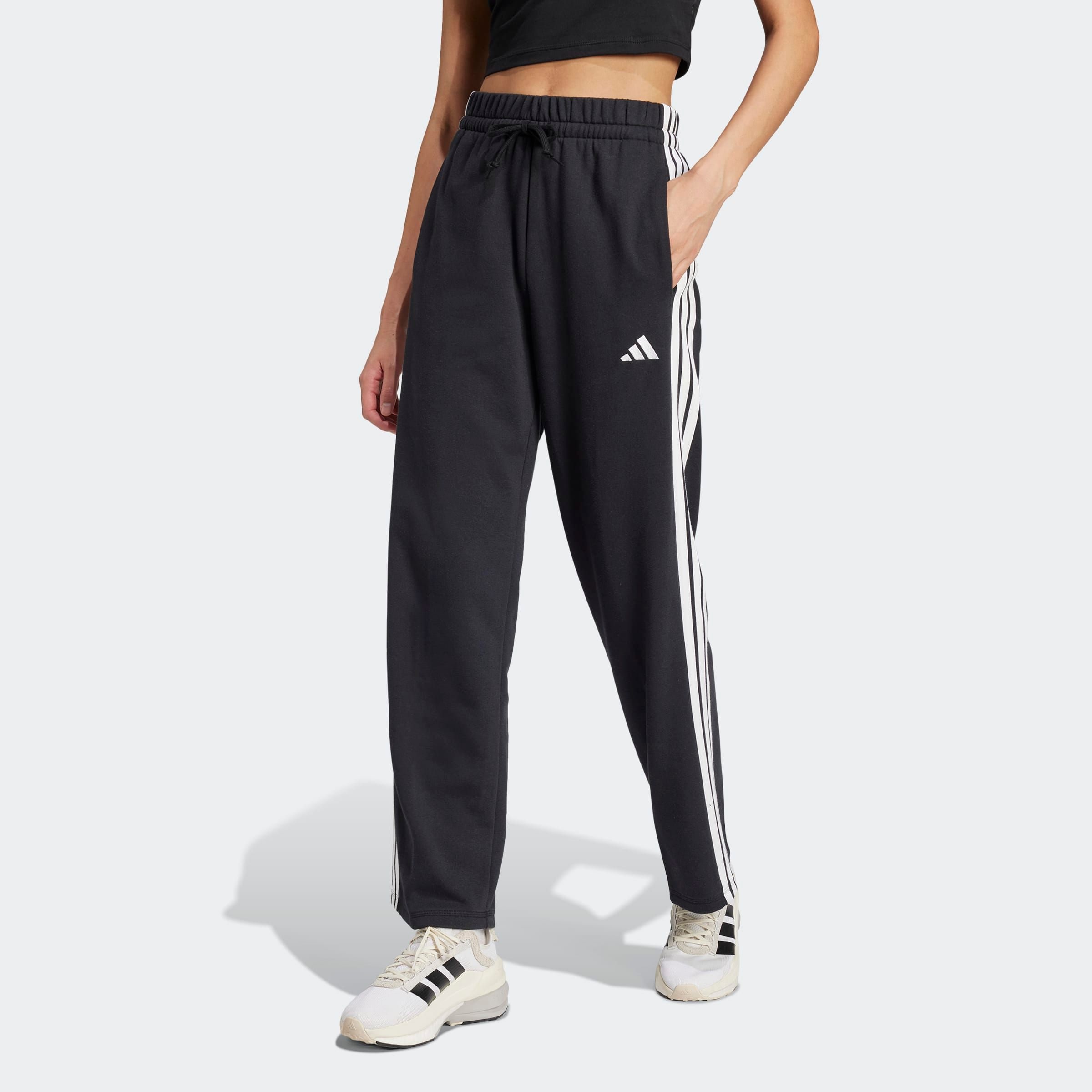 adidas Sportswear Sporthose »W 3S FT OH PT«  Reguläre Passform, aus weichem French Terry