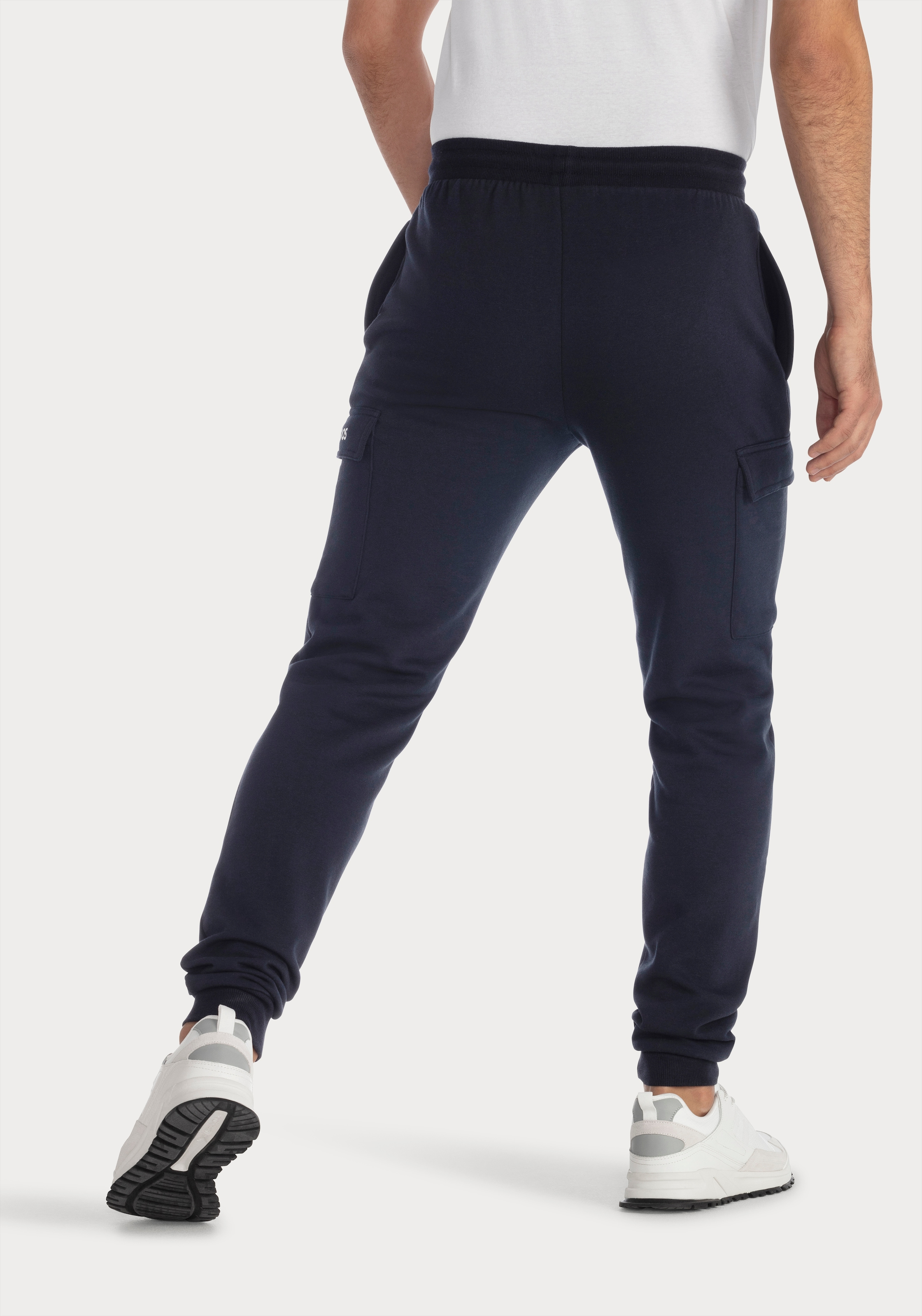 KangaROOS Sweathose »lange Jogginghose, mit Kordel, Relaxhose«, leichte Sweat-Qualtität