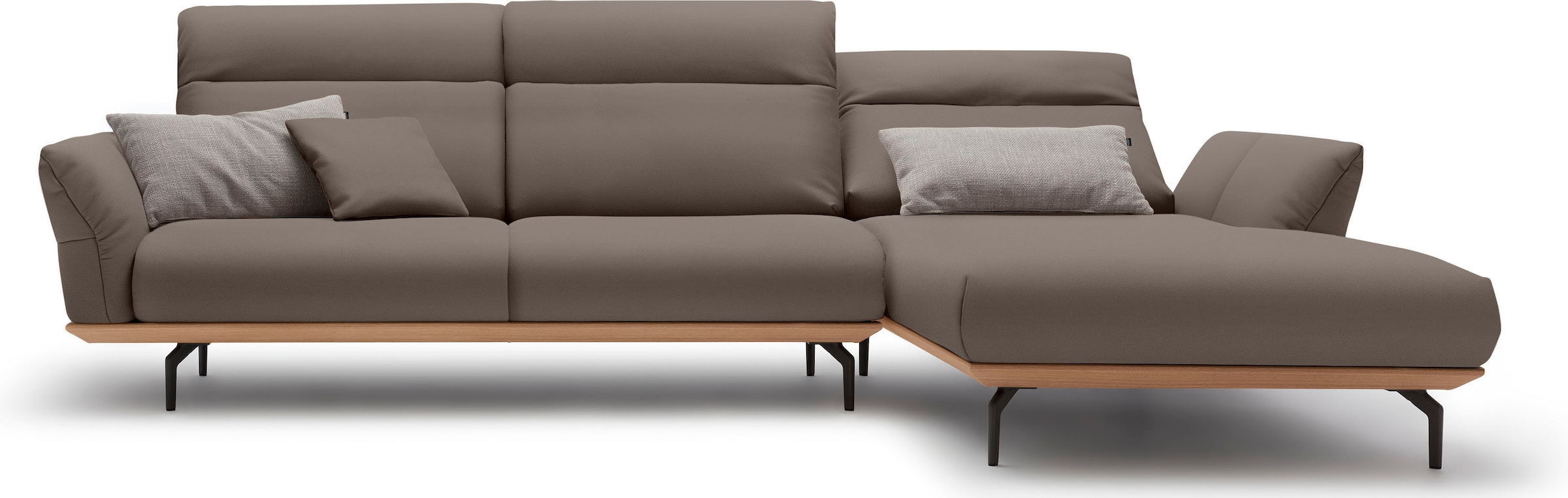 Creation BY ROLF BENZ Ecksofa »CR.460«, Sockel in Eiche, Winkelfüße in Umbragrau, Breite 318 cm