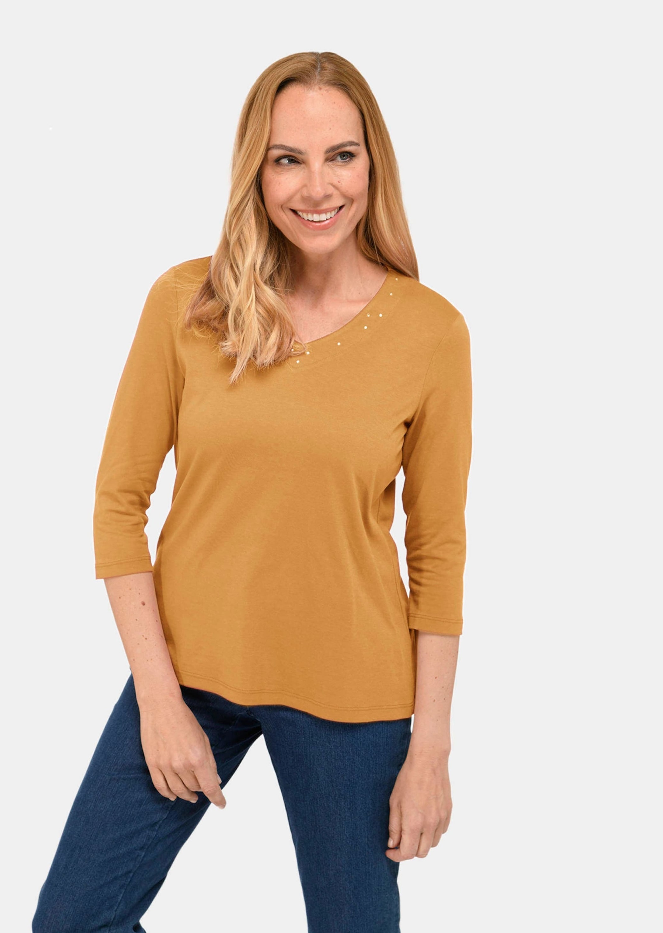 GOLDNER 3/4-Arm-Shirt »Kurzgröße T-Shirt mit charmantem Ausschnitt und Schmucksteinchen«