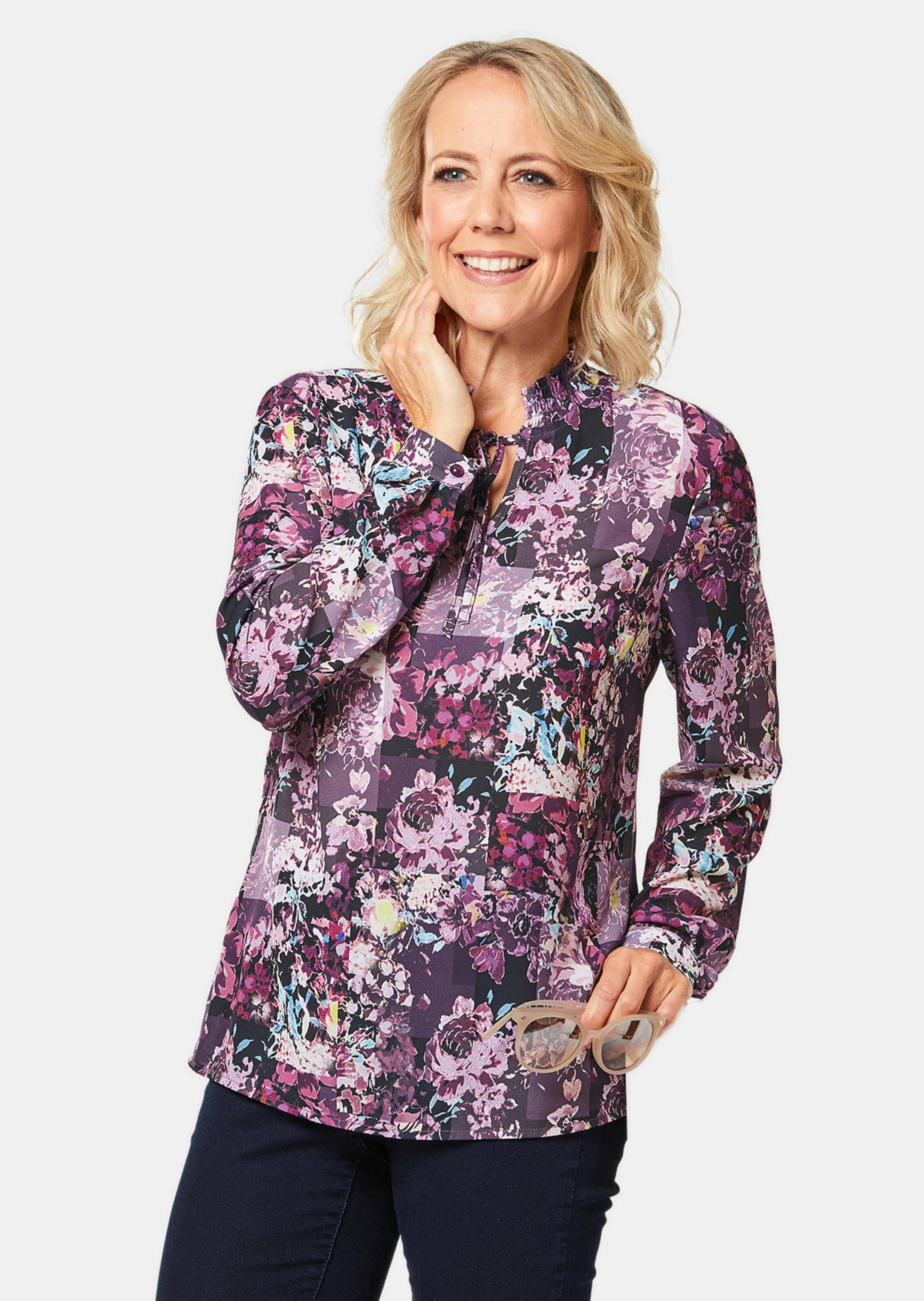 GOLDNER Druckbluse »Kurzgröße Kurzgröße - Druckbluse in exotischem Muster«