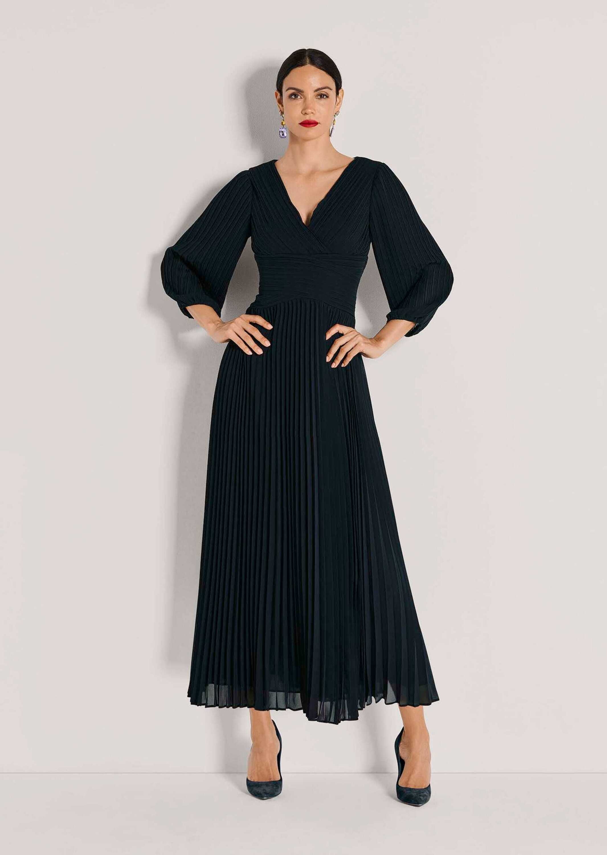 MADELEINE Plisseekleid »Abendkleid Chiffonkleid mit Wickel-Optik« Plissierter Chiffon