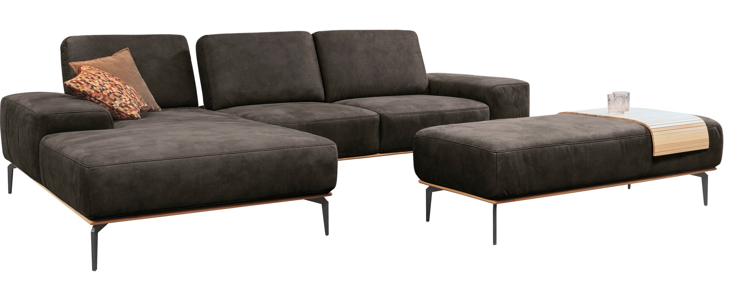 W.SCHILLIG Ecksofa »run, Designsofa mit tollem Sitzkomfort, bequem, L-Form« mit Holzsockel, Füße in Schwarz pulverbeschichtet, Breite 319 cm