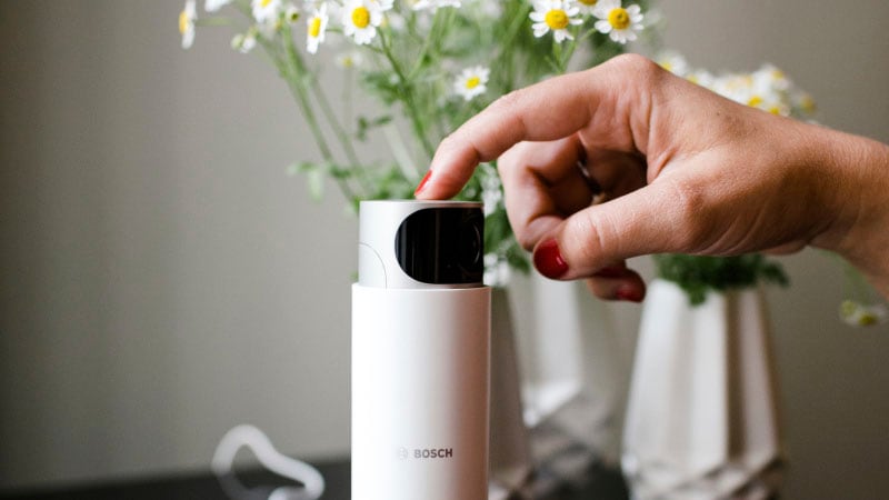 BOSCH Überwachungskamera »Bosch Smart Home 360° Innenkamera«, Innenbereich