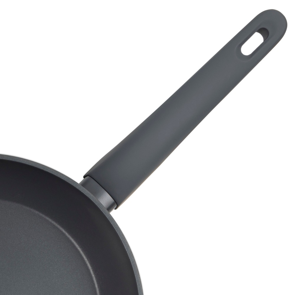 RESTO Kitchenware Bratpfanne »Cas, Universalpfanne mit ergonomischem Soft-Touch Griff« Aluminium 1 Stk. tlg. mit keramischer Antihaftbeschichtung, PFAS-frei