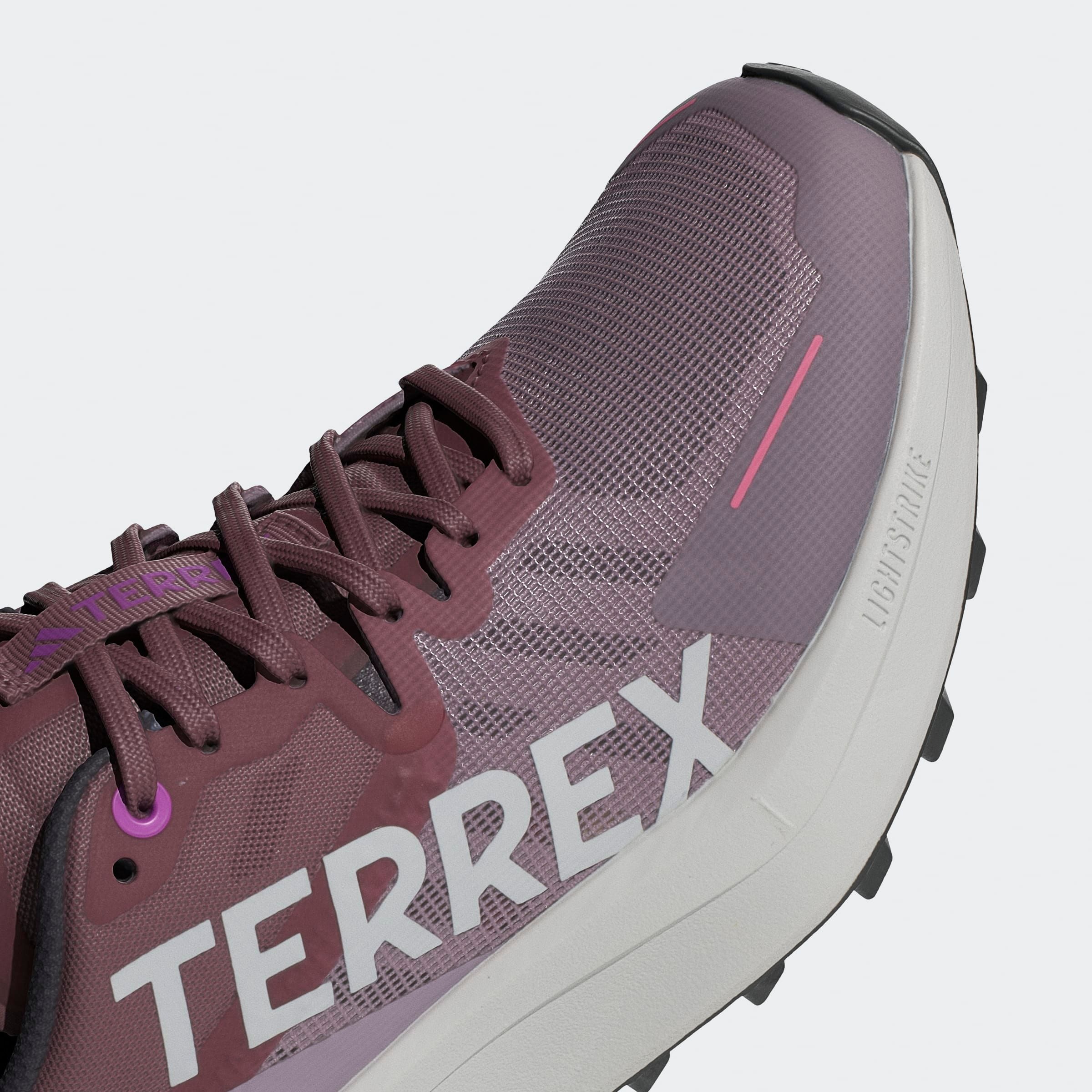 adidas TERREX Trailrunningschuh »TERREX AGRAVIC 3 TRAILRUNNING«, Trail-Runningschuhe