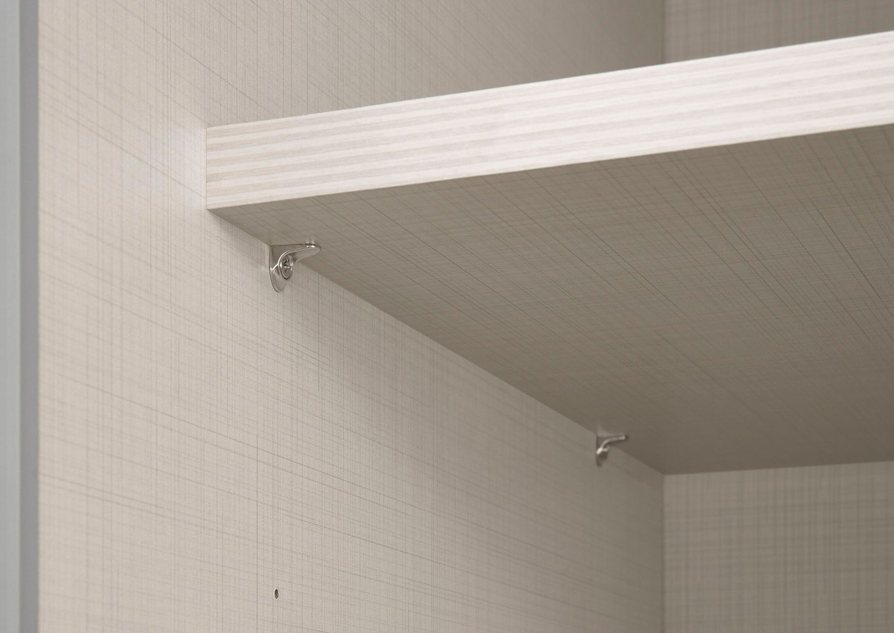 STAUD Schwebetürenschrank »Sinfonie Plus, edles Design in hochwertiger Qualität, Made in Germany« Mittelband in Mattglas und vier verschiedenen Ausstattungsvarianten