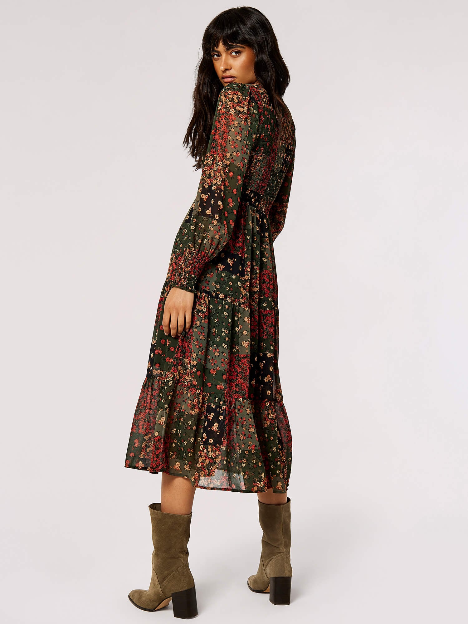 Apricot Druckkleid »Chiffonkleid« mit Smokdetails