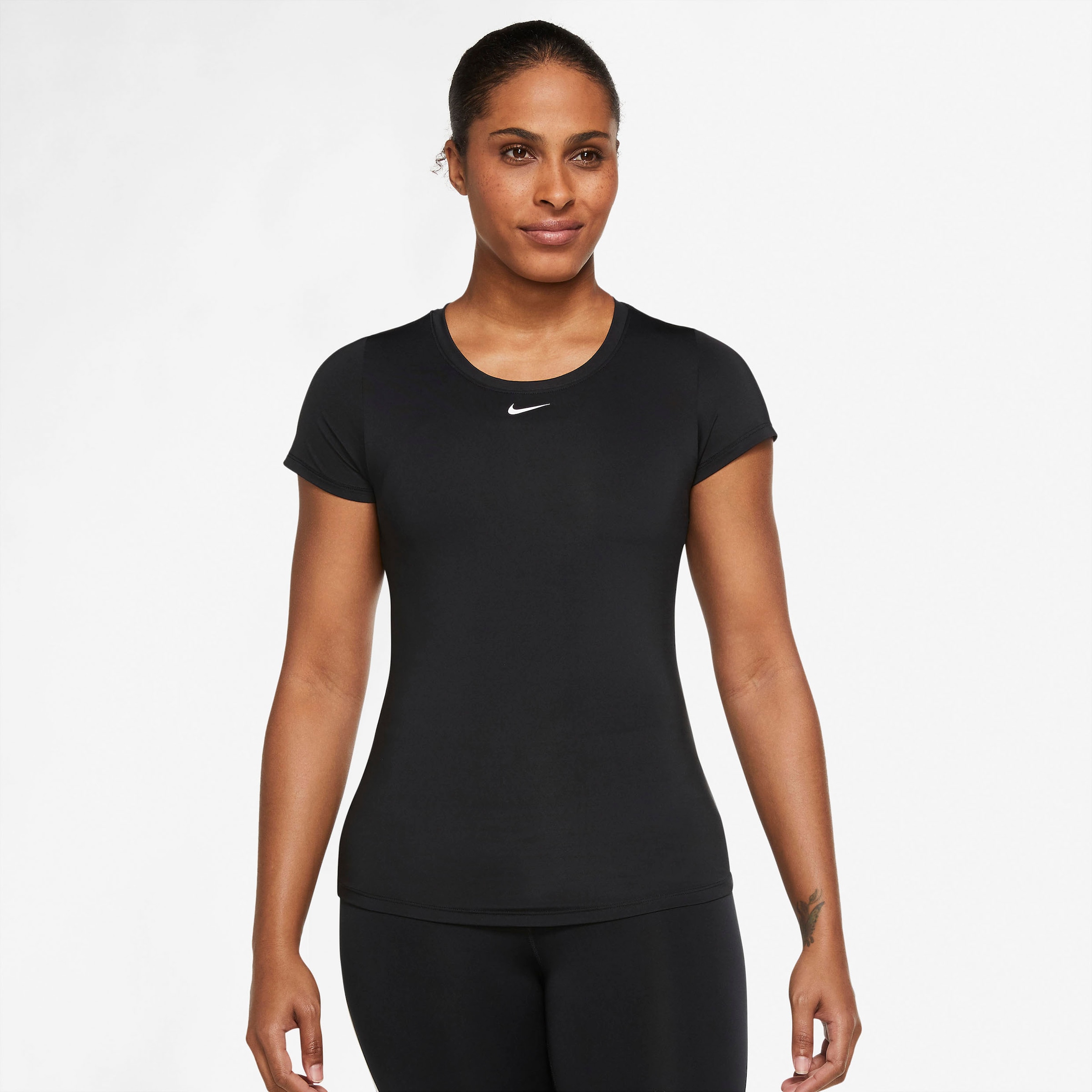 Nike Trainingsshirt »DRI-FIT ONE WOMEN'S SLIM FIT SHORT-SLEEVE TOP«