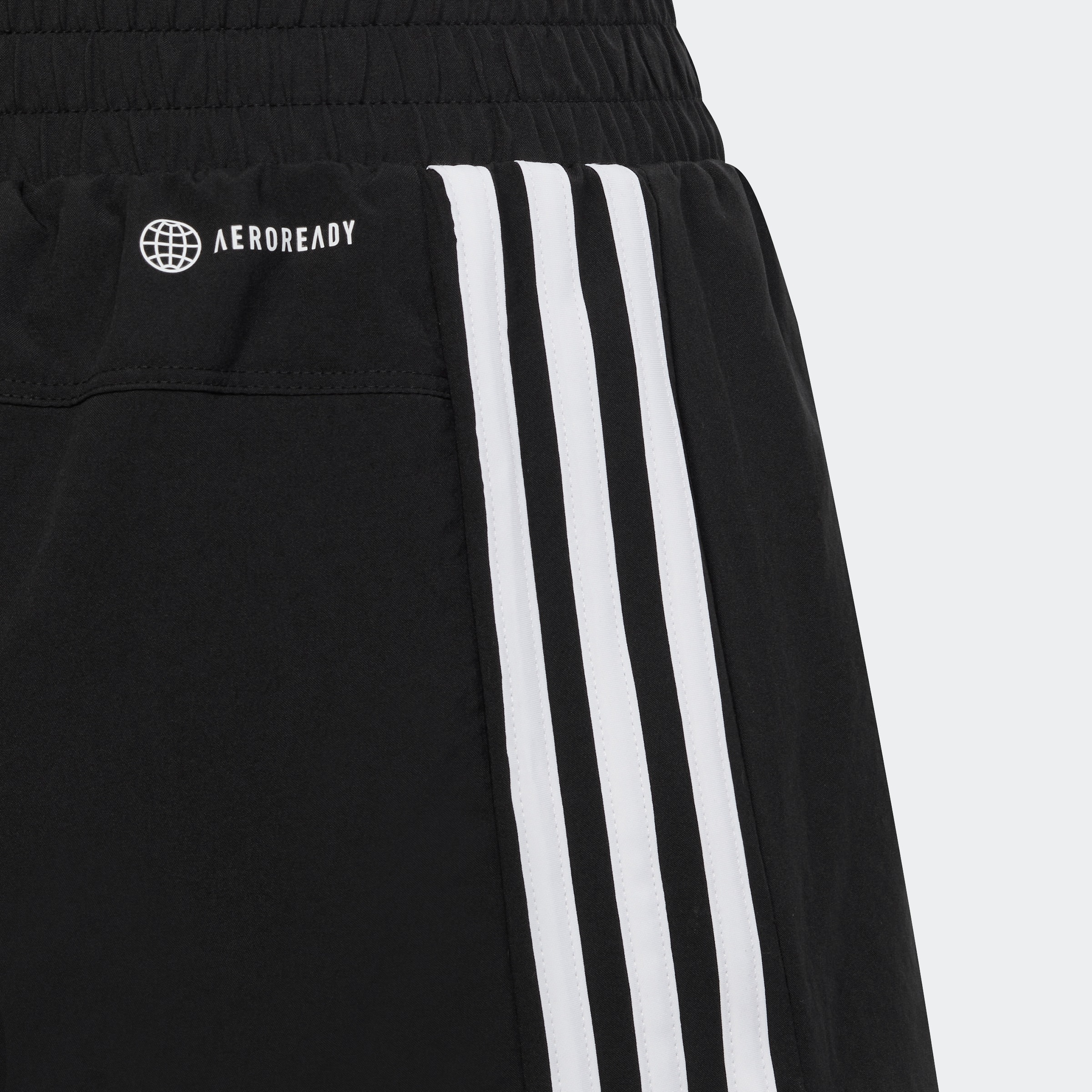 adidas Sportswear Shorts »ESSENTIALS AEROREADY 3-STREIFEN«, (1 tlg.)