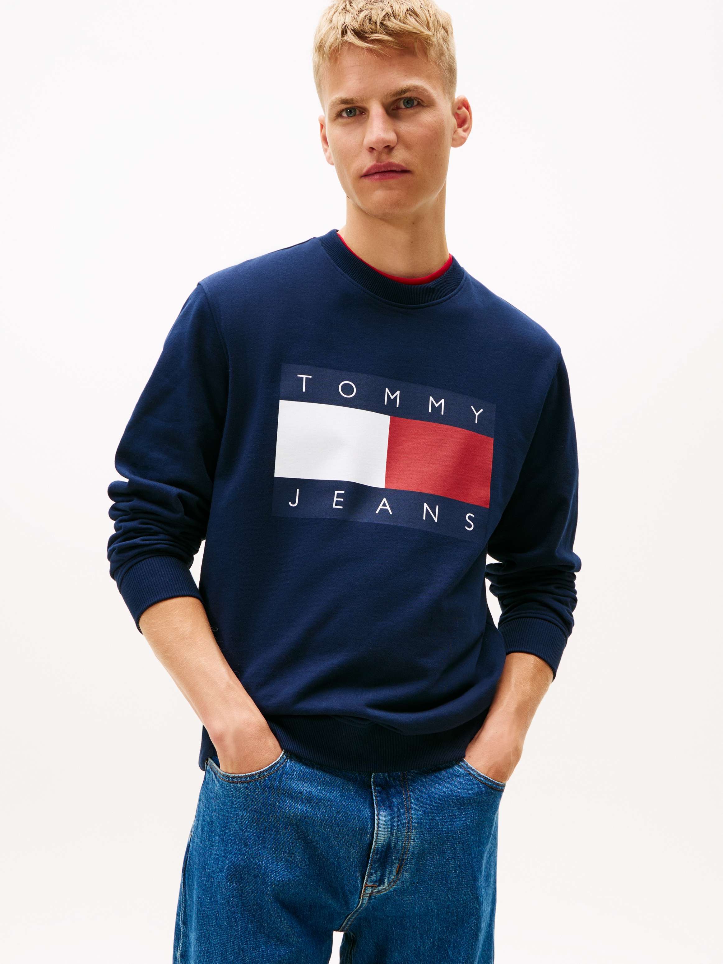 Tommy Jeans Sweatshirt »TJM BIG FLAG CREWNECK«, regular fit
