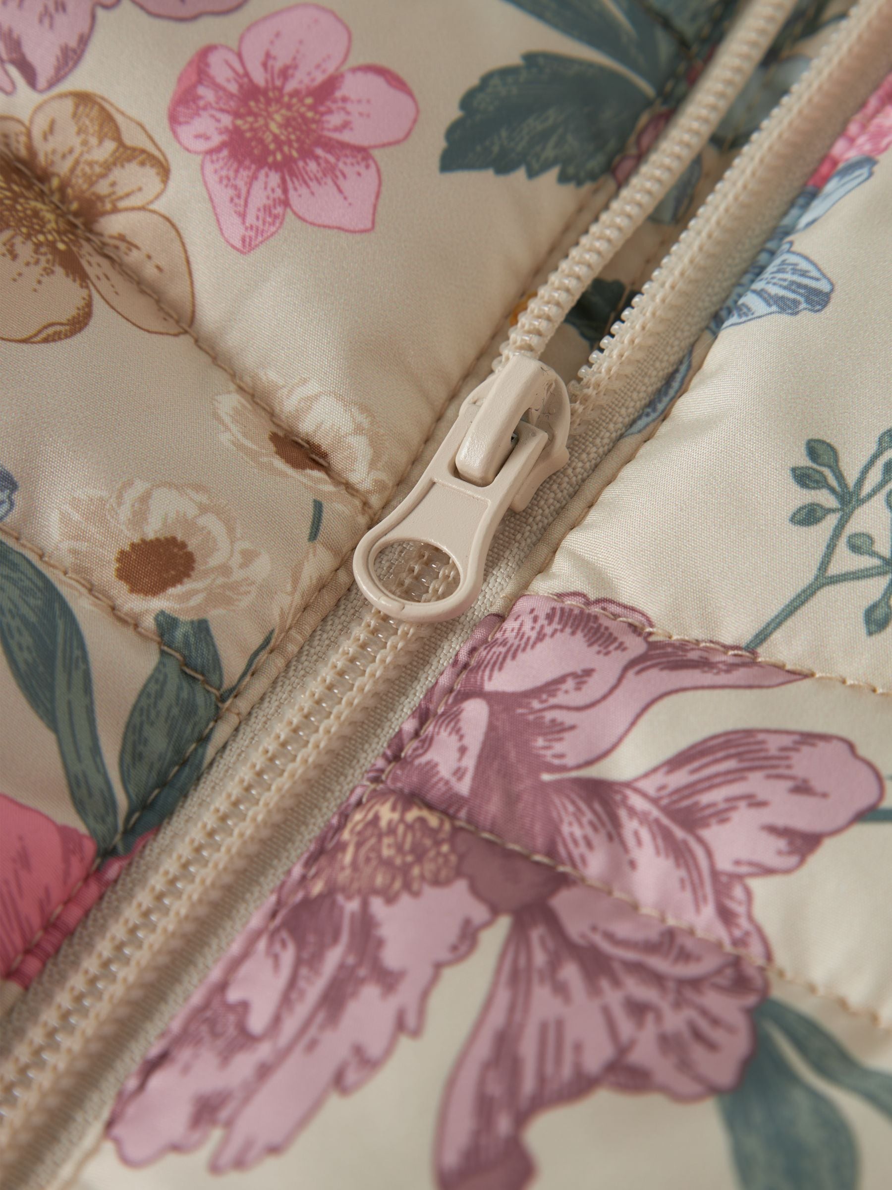 Name It Steppweste »NMFMYLANE VEST AOP3«