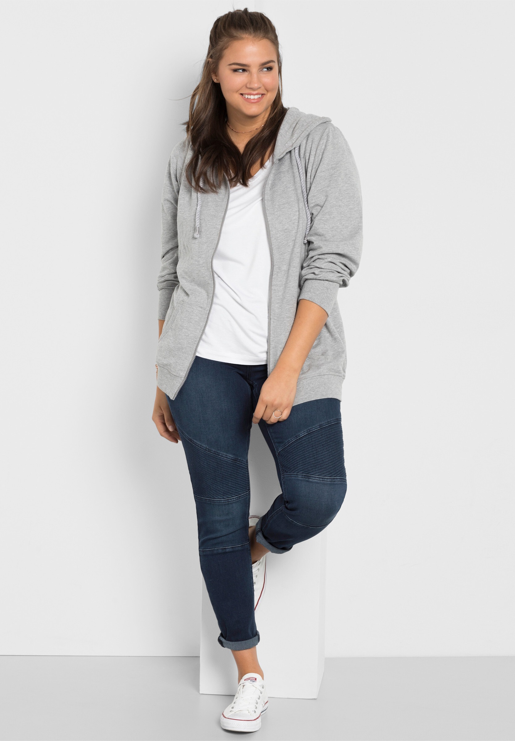 Sheego Skinny-fit-Jeans »Stretch-Jeans Skinny Jeans im Biker-Look« Power-Stretch-Qualität