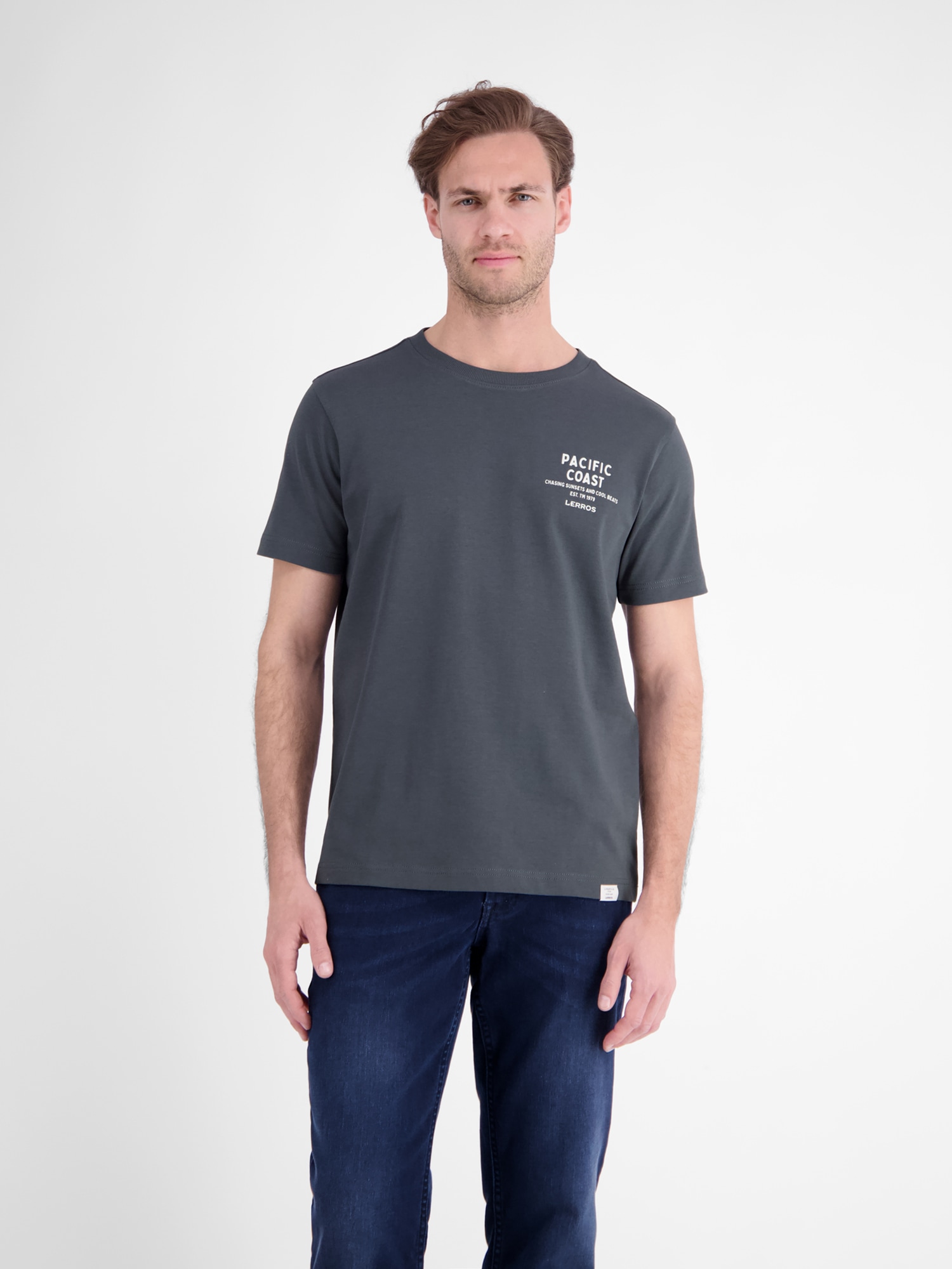 LERROS T-Shirt »Sportliches T-Shirt aus Baumwolle mit Brust- und Rückenprint«
