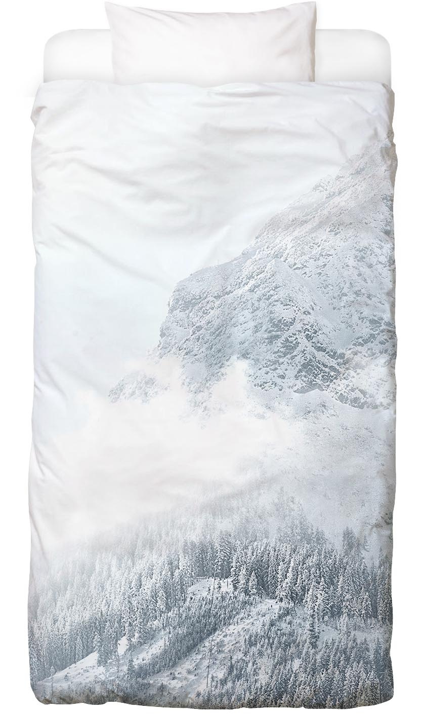 Juniqe Bettwäsche »White Mountain 1«, In vielen weiteren Designs erhältlich