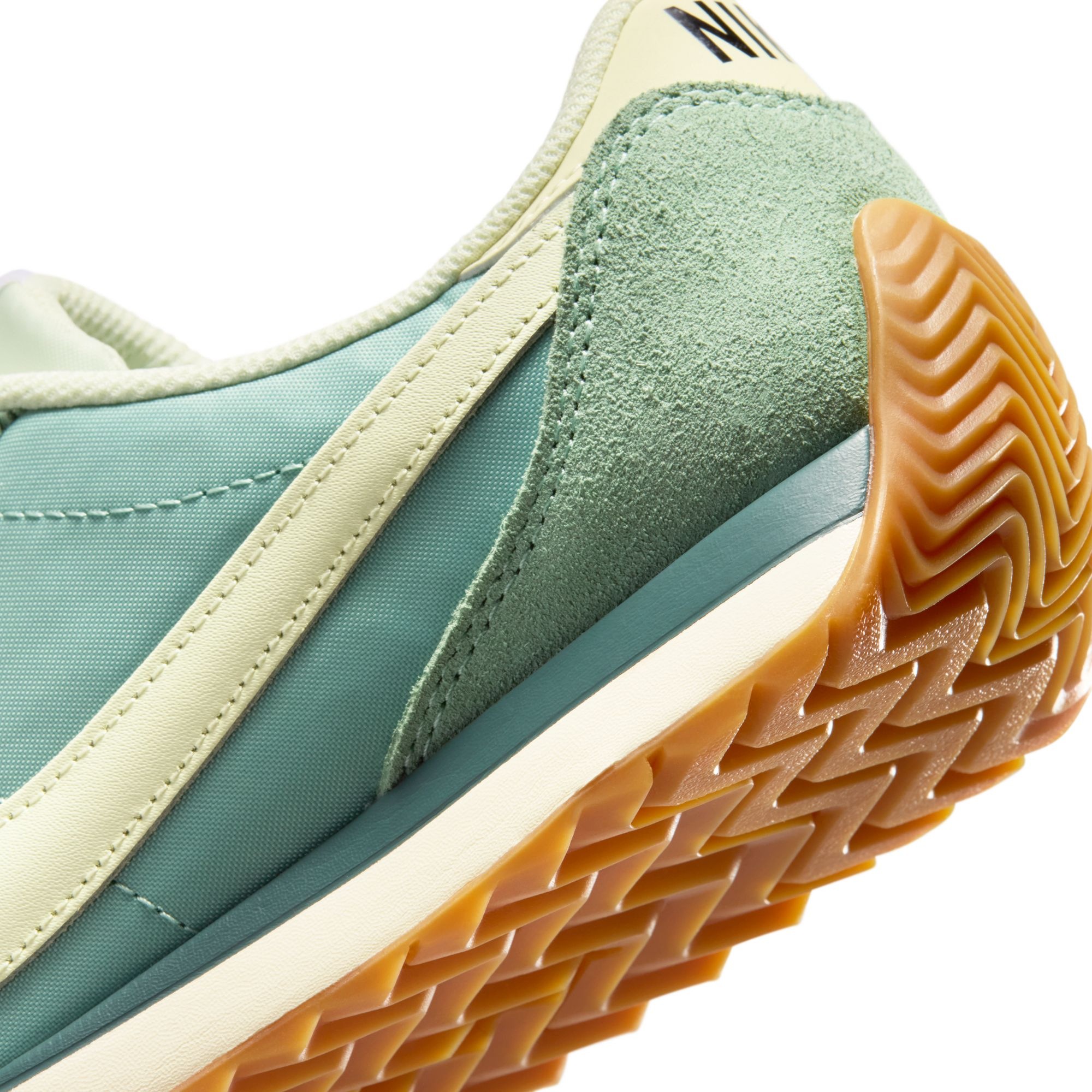 Nike Sportswear Sneaker »Pacific«  inspiriert vom Design des Nike Cortez