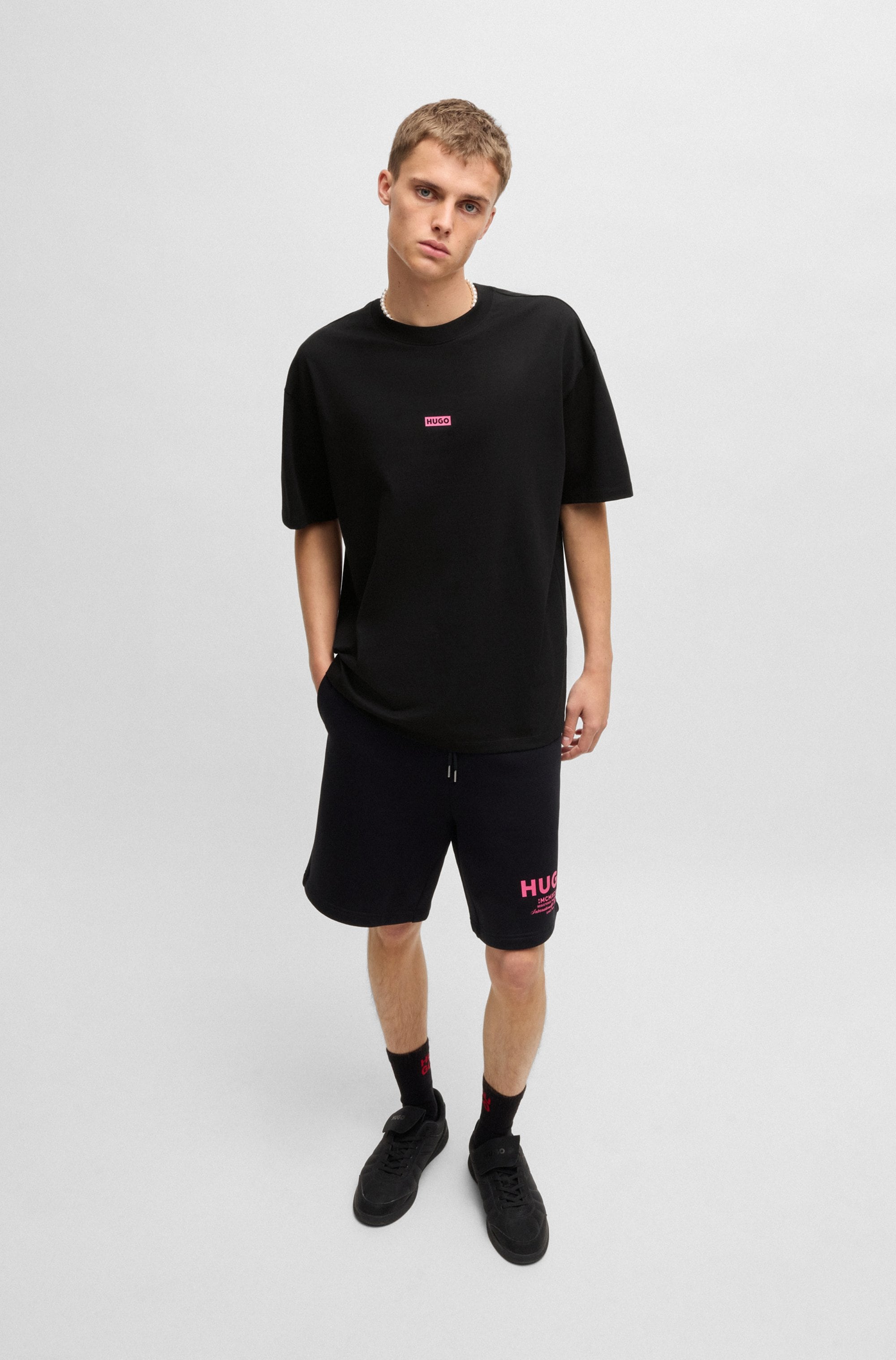 HUGO Blue T-Shirt »Nalono«, mit Logodruck, Oversized Look mit Backprint