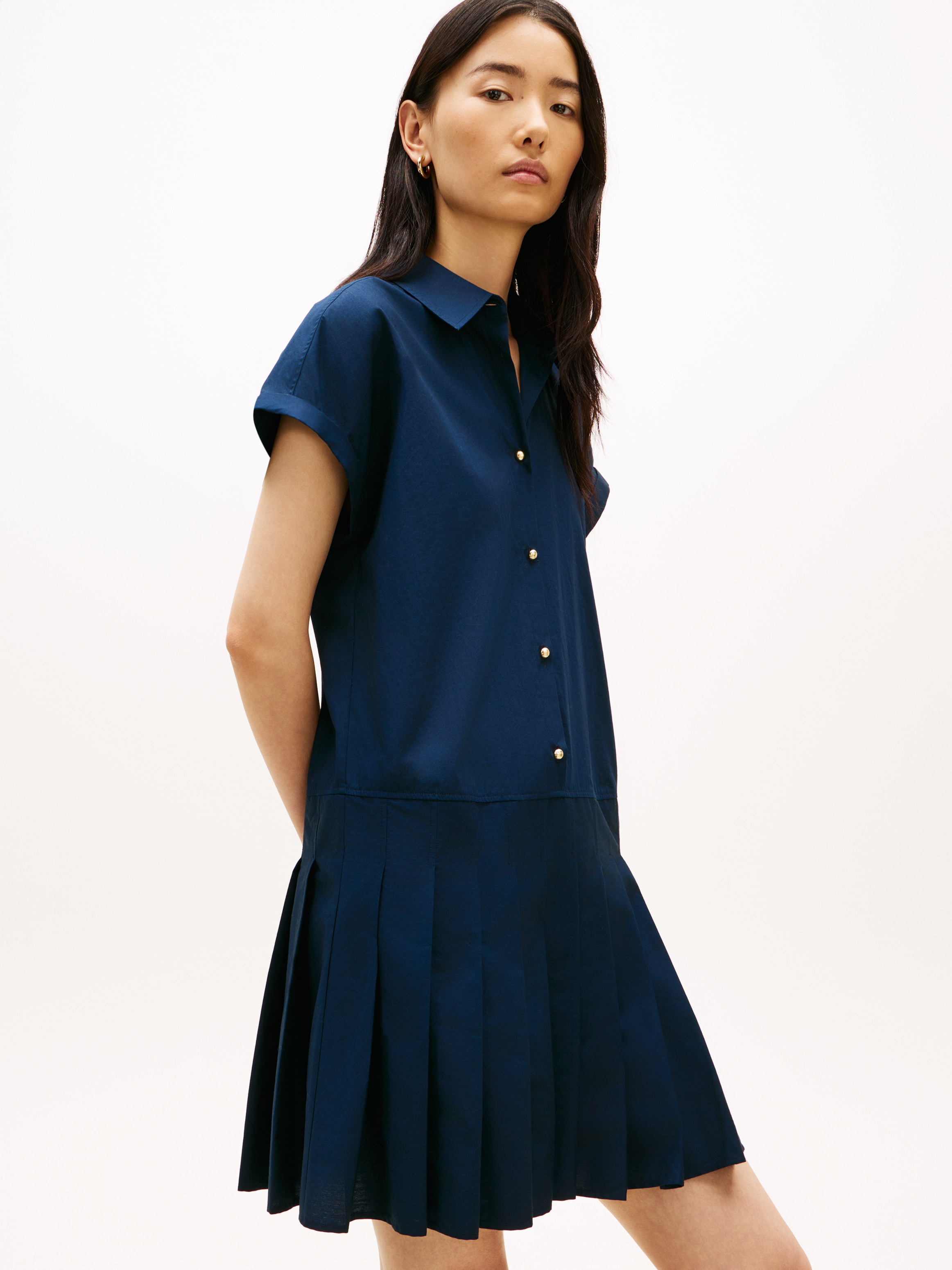 Tommy Hilfiger Shirtkleid »POPLIN PLEATED SHORT SS DRESS« mit Logo-Stickerei