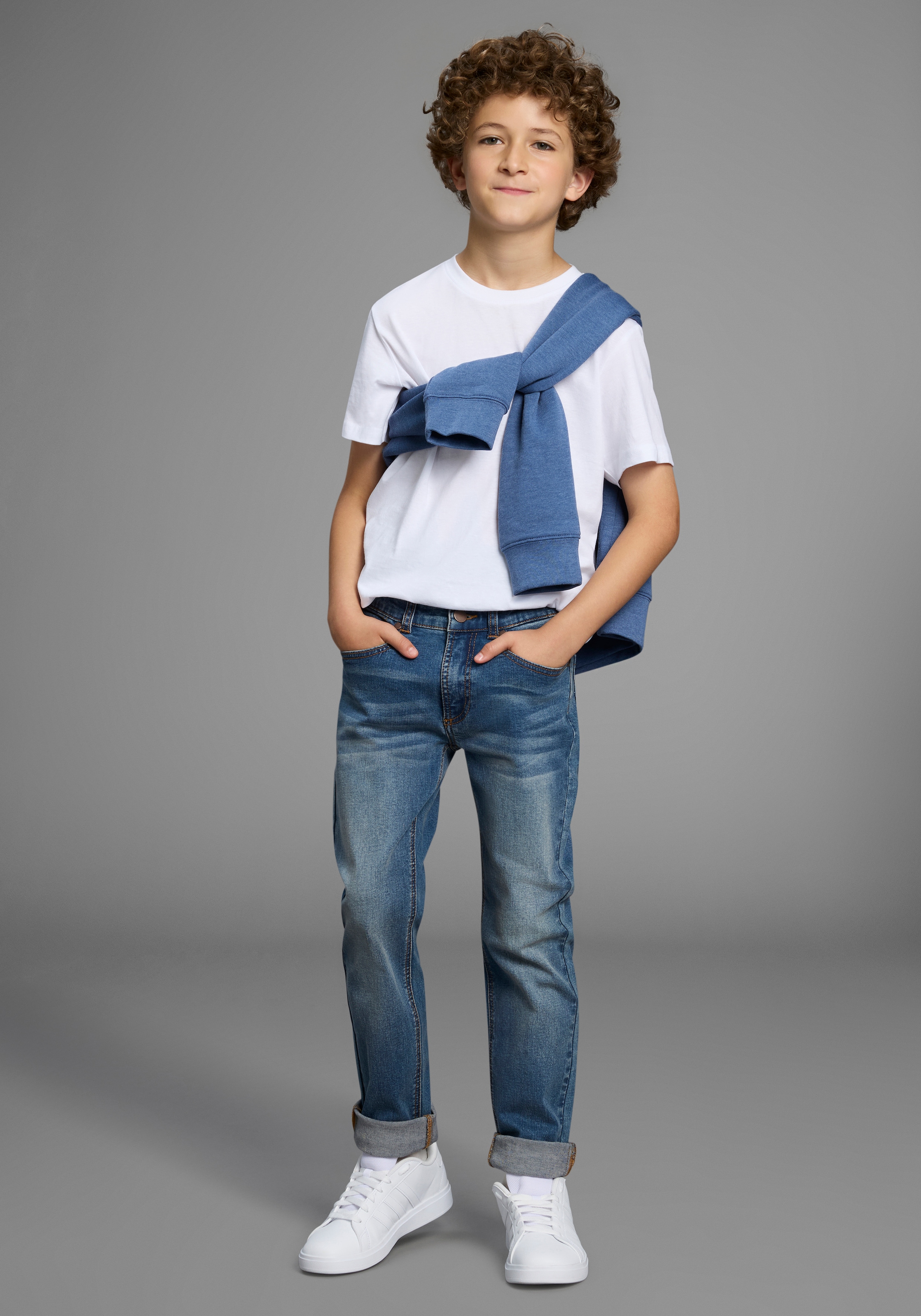 KIDSWORLD Straight-Jeans »Gerade Stretchjeans«, Stretchjeans in authentischer Waschung