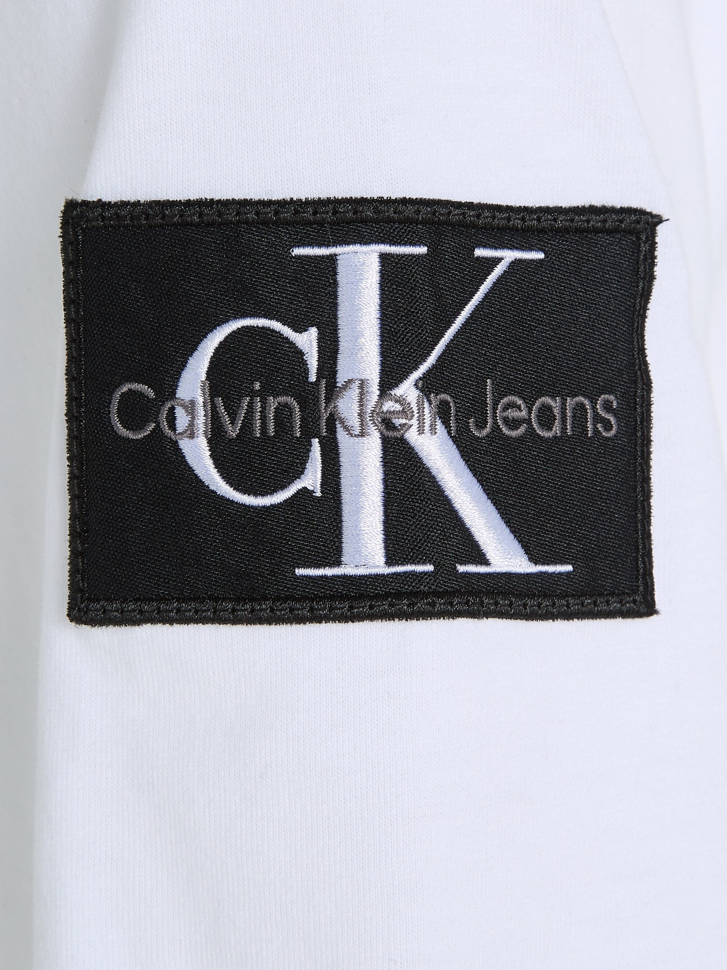 Calvin Klein Jeans T-Shirt »BADGE REGULAR TEE«, mit Logo-Patch