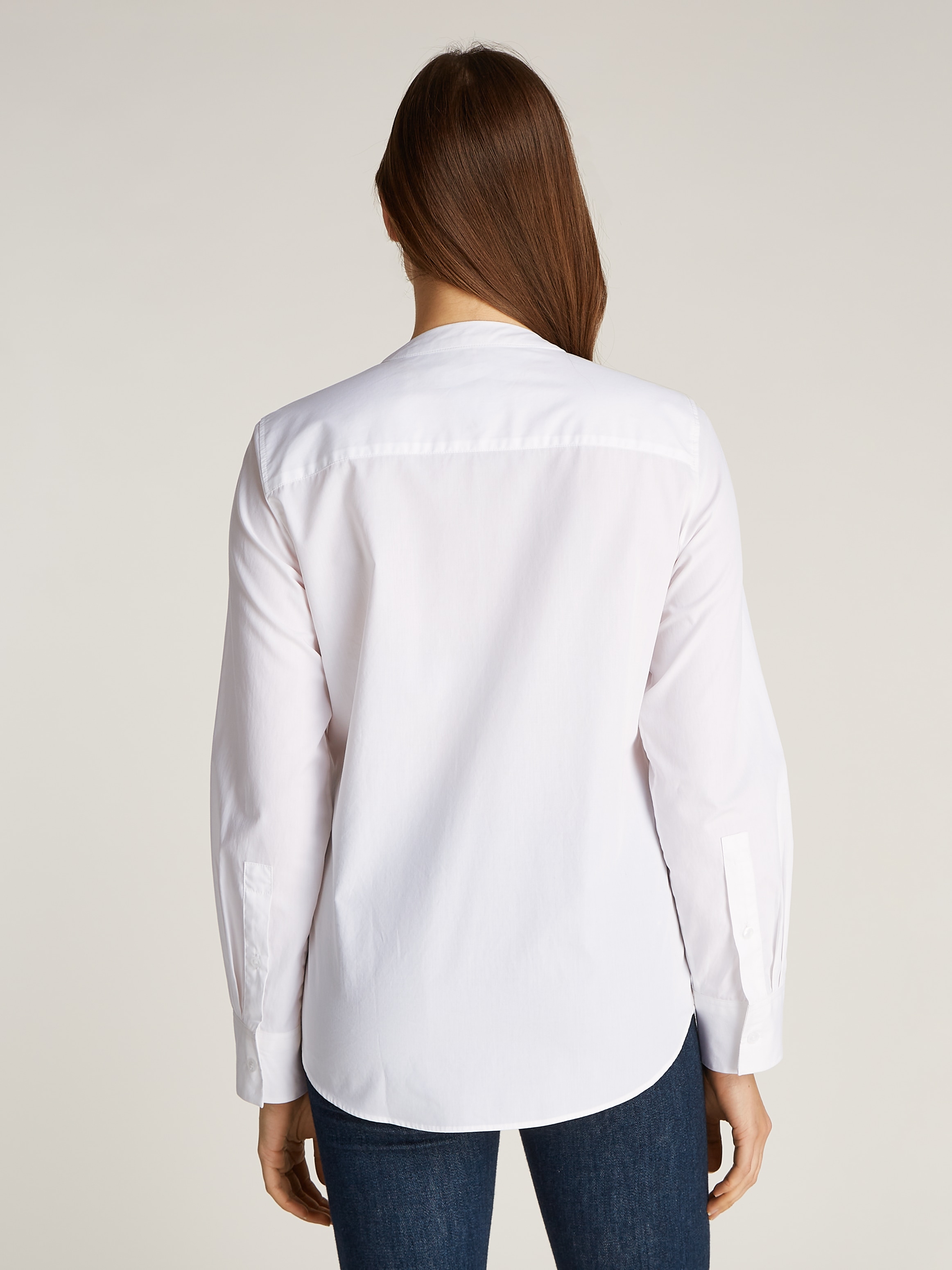 Tommy Hilfiger Shirtbluse »COLLARLESS POPLIN REGULAR SHIRT«, mit Tommy Hilfiger Flagge