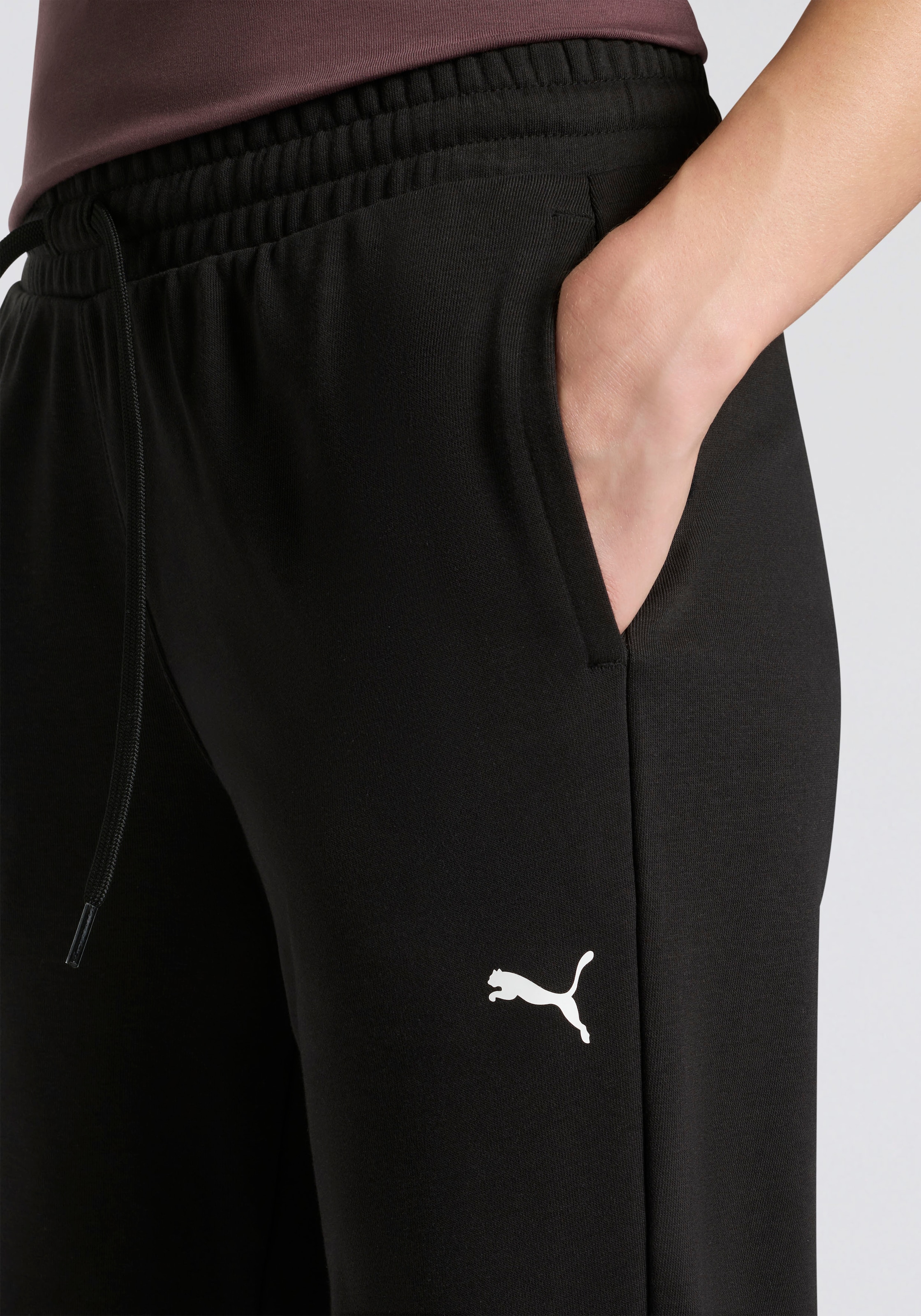PUMA Trainingshose »W TAD ESSENTIAL FT JOGGER«