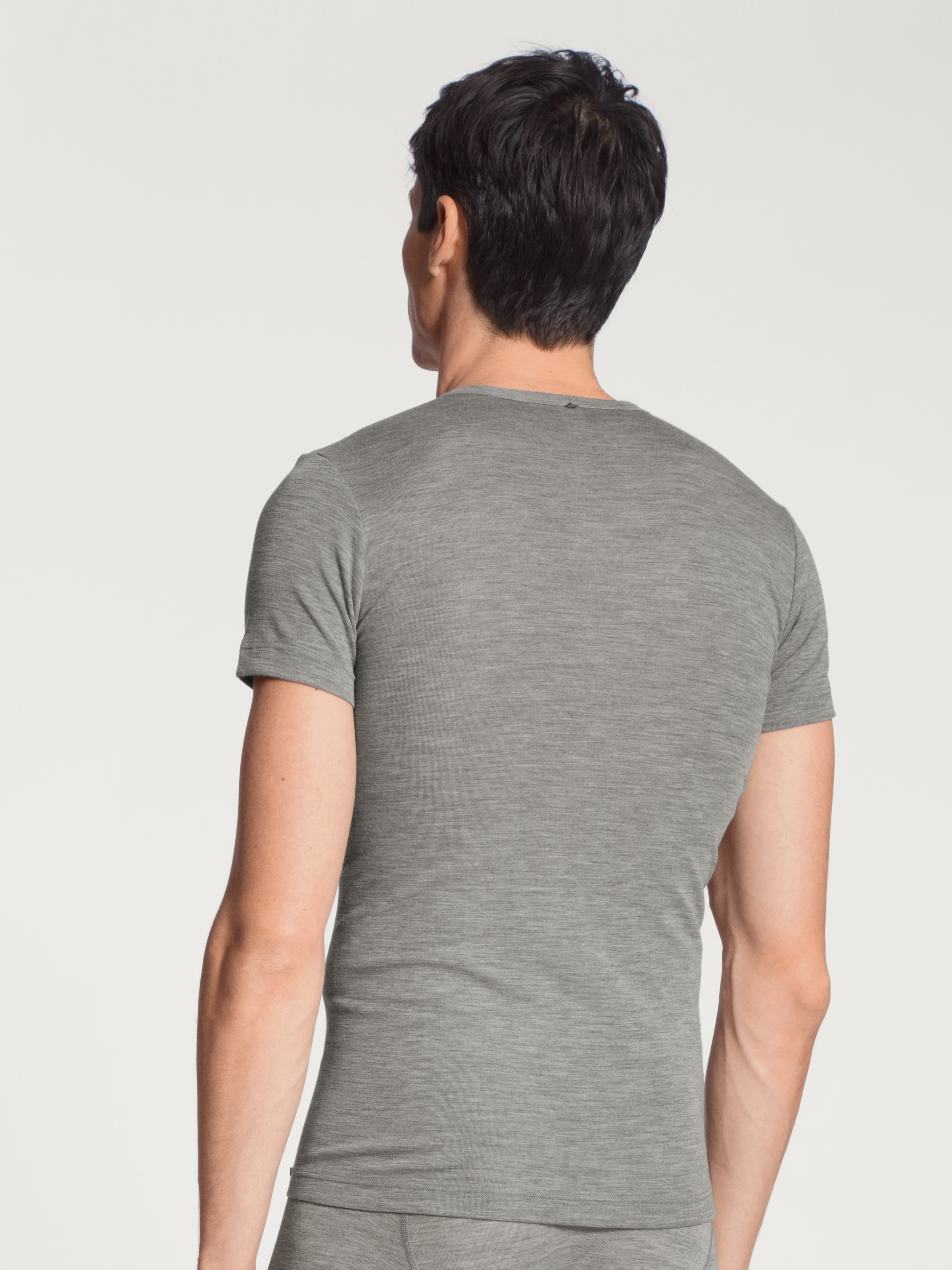 CALIDA T-Shirt »Wool & Silk«, einzigartige Melé-Optik, wärmend, atmungsaktiv, weich