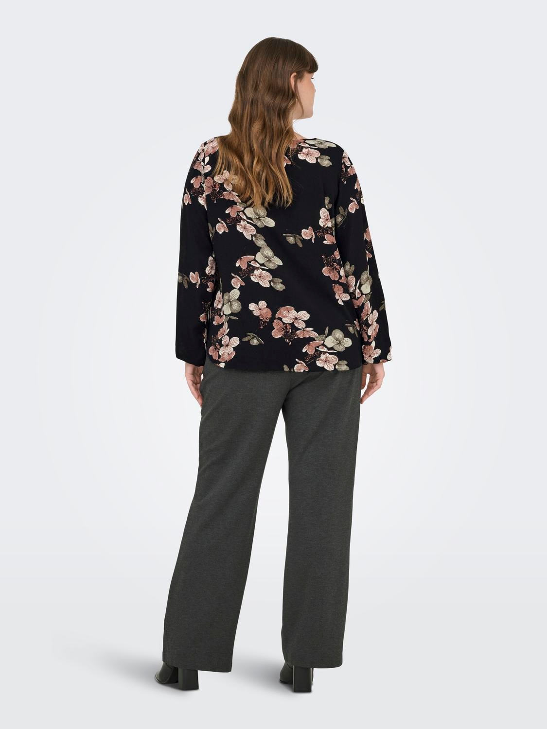 ONLY CARMAKOMA Blusenshirt »CARVICA LIFE L/S V-NECK TOP WVN NOOS«