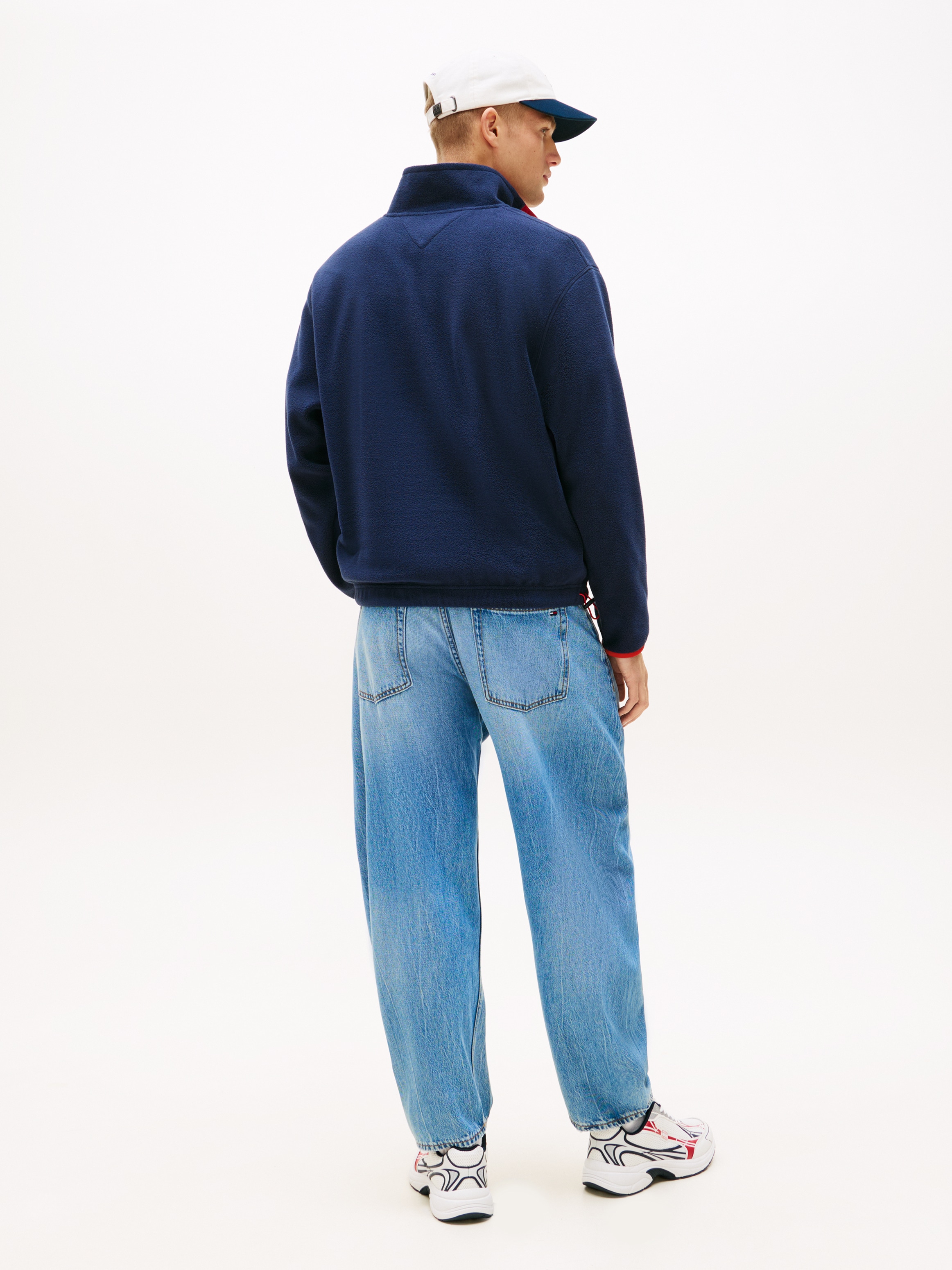 Tommy Jeans Fleecepullover »RRELAXED POP LINEAR MOCK POLAR FLEECE«, Relaxed fit mit Stehkragen
