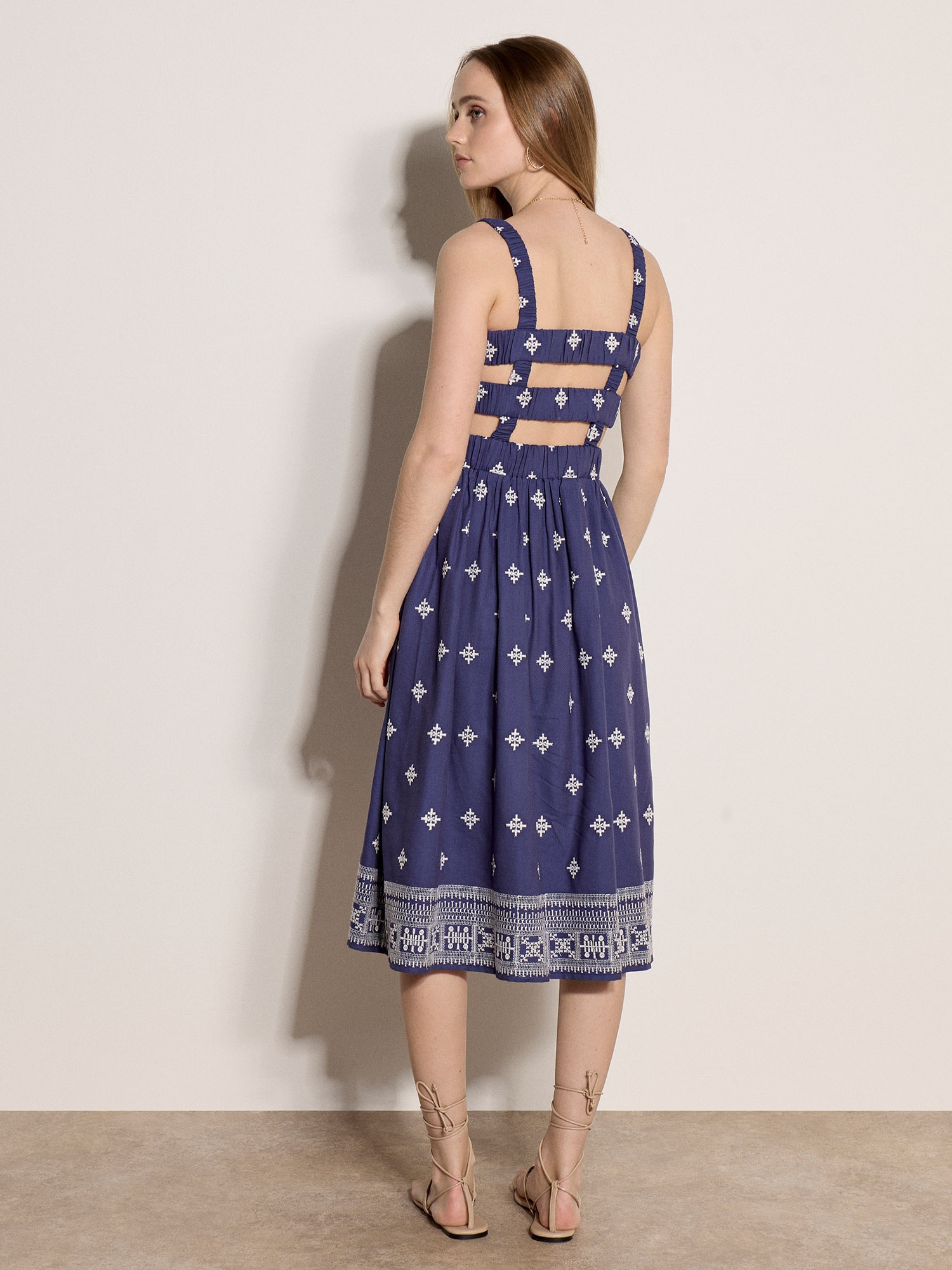 Apricot Midikleid »Midikleid« Stickerei