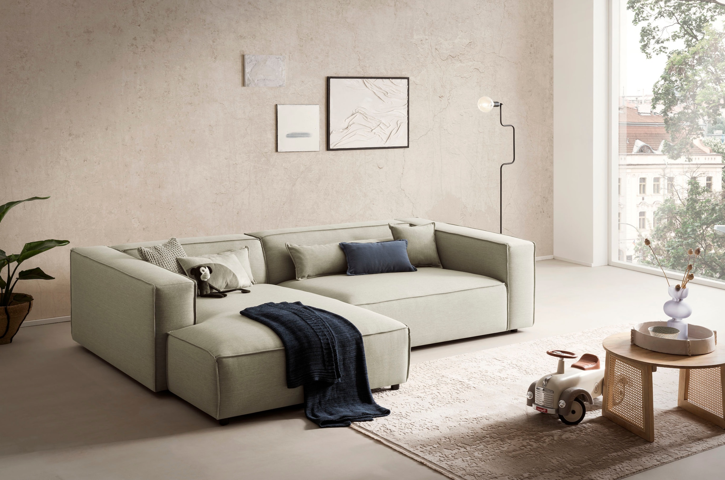 LeGer Home by Lena Gercke Ecksofa »PIARA XXL, Big-Sofa in Cord oder Leinenoptik, L-Form, mit Kedernaht«, wahlweise Ottomane rechts/links, schwarze Füße, extra tiefe Sitzfläche