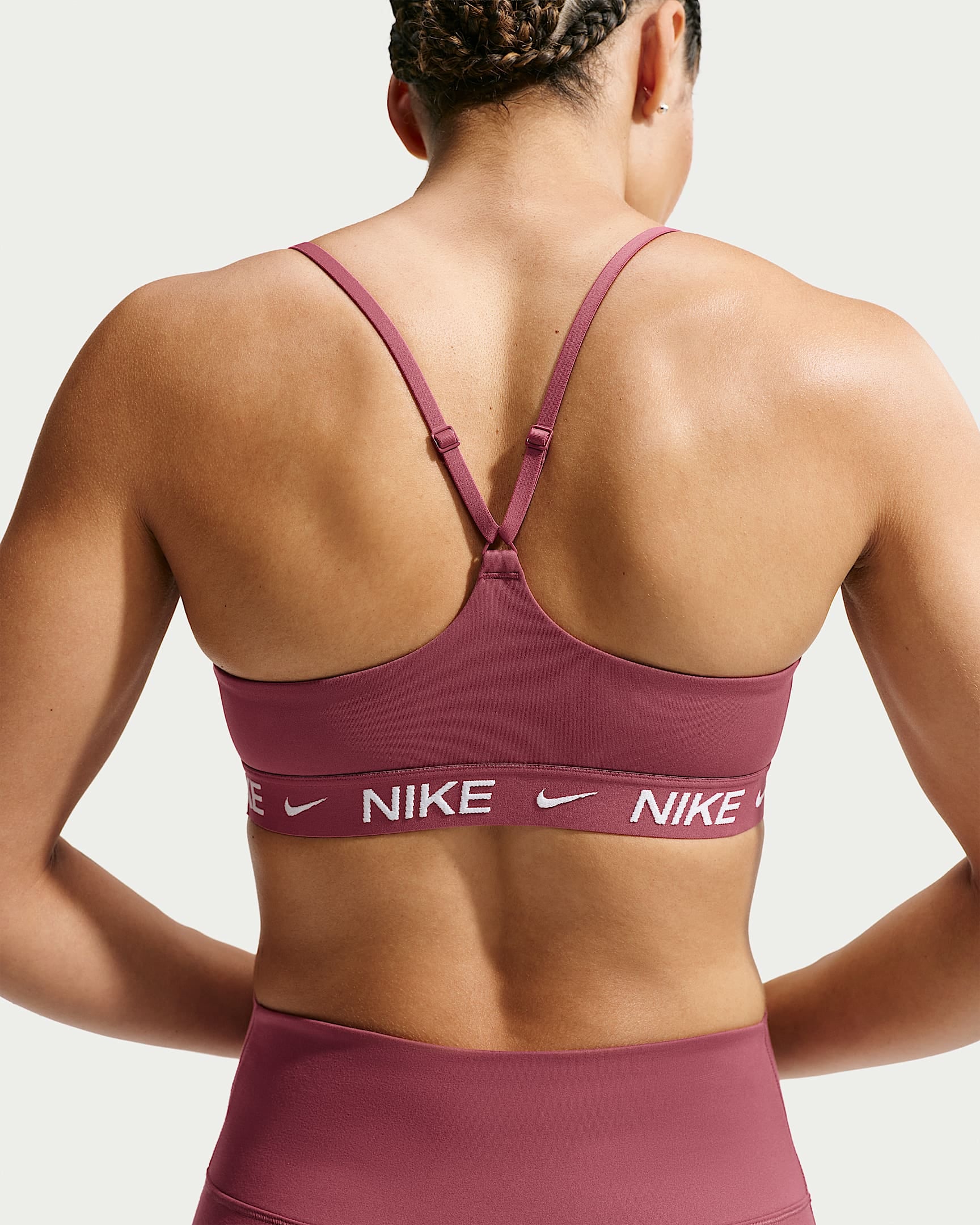 Nike Sport-BH »W NK DF INDY LGT SPT BRA« ohne Bügel, mit Markenlabel, atmungsaktiv, schnell trocknend