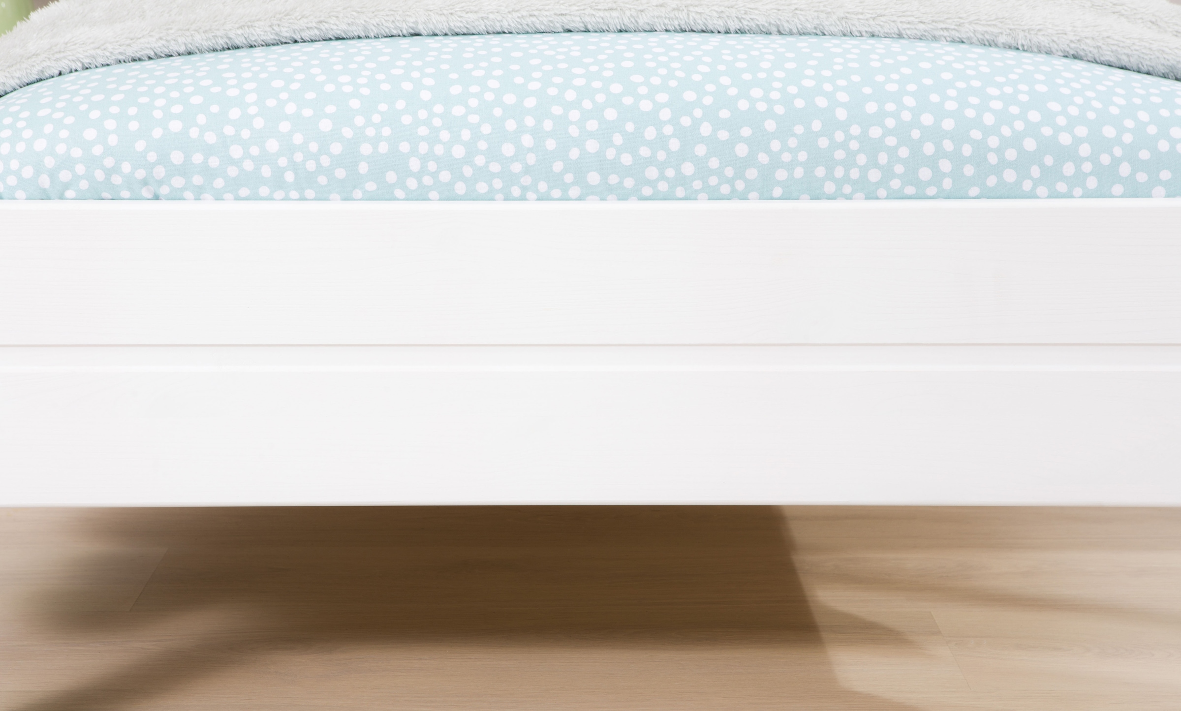 Ticaa Futonbett »Merci« Einzelbett, aus Kiefer Massivholz, inkl. Rollrost