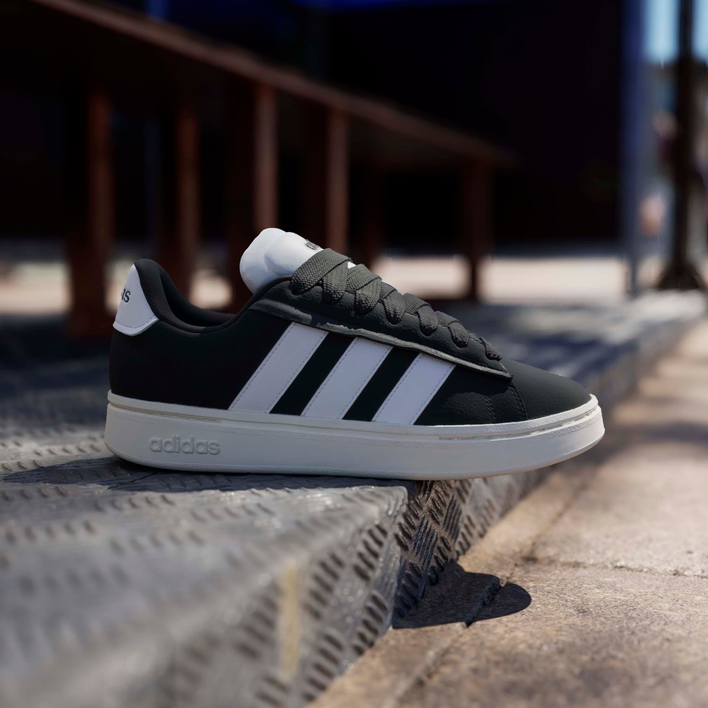 adidas Sportswear Sneaker »GRAND COURT ALPHA«  Design inspiriert vom adidas Campus 00