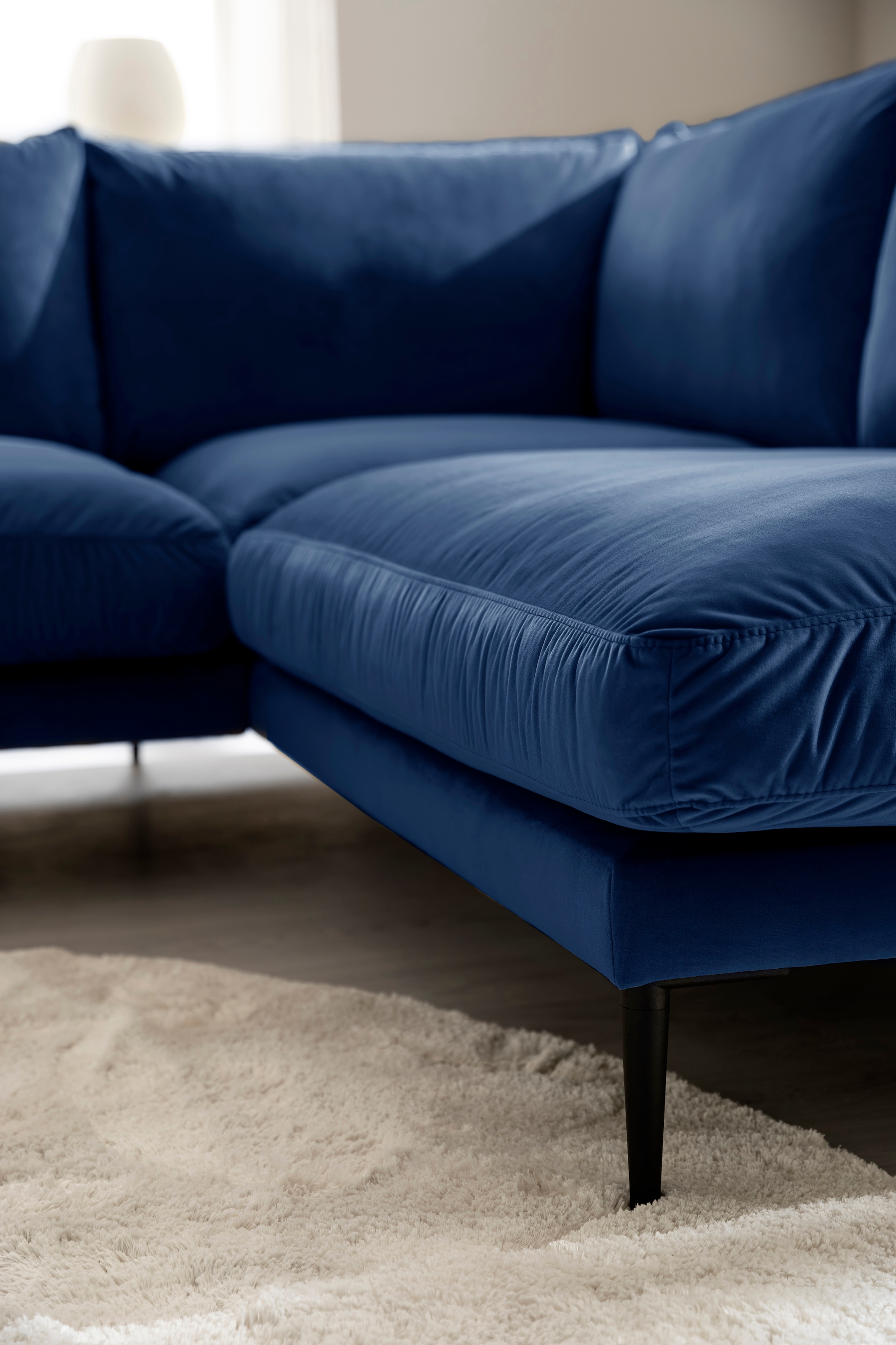 Trends by HG Polsterecke »Svea L-Form«, Ottomane rechts oder links, mit Metallfuß, frei im Raum stellbar