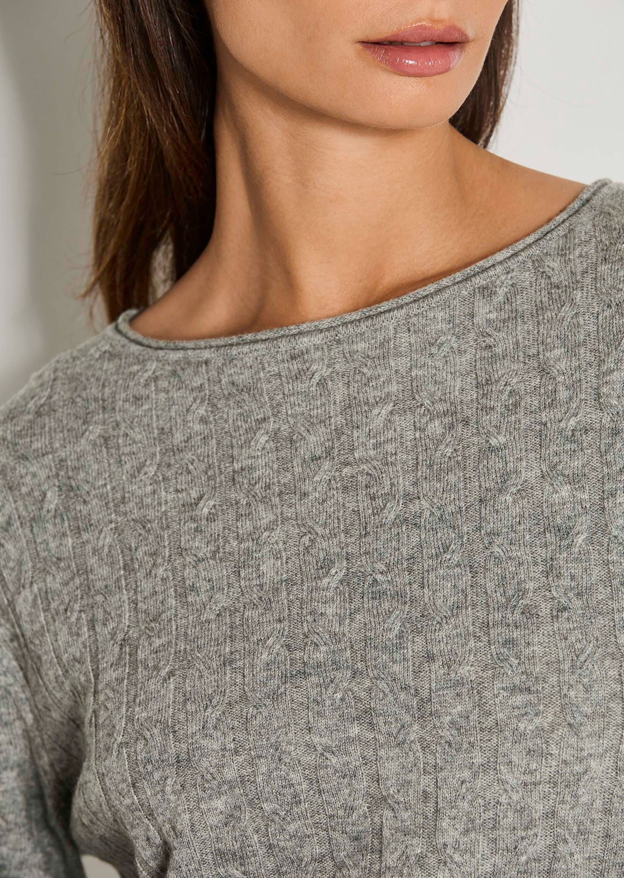 MADELEINE Longpullover »Strickpullover Eleganter Wollpullover mit Zopfmuster« Allover-Zopfmuster