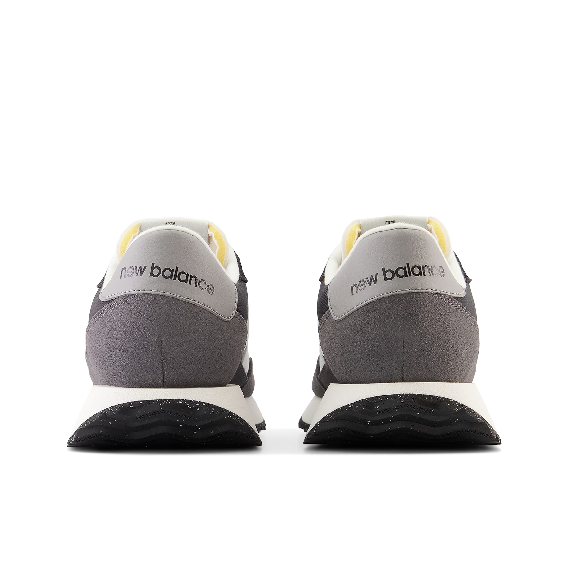 New Balance Sneaker »237«