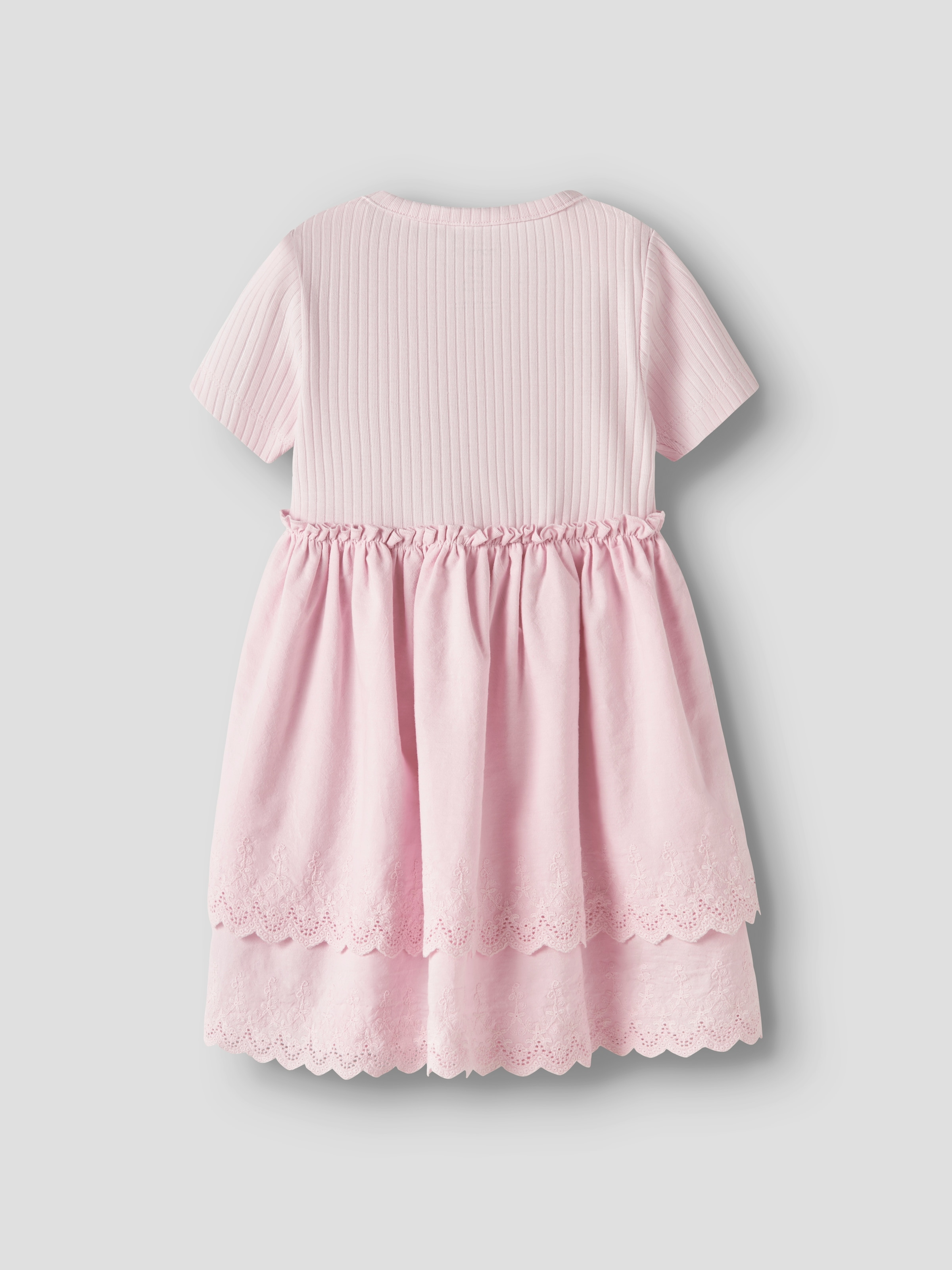 Name It Minikleid »NMFHAVELLE SS DRESS« Baumwollmischung, regular fit, Lochstickerei