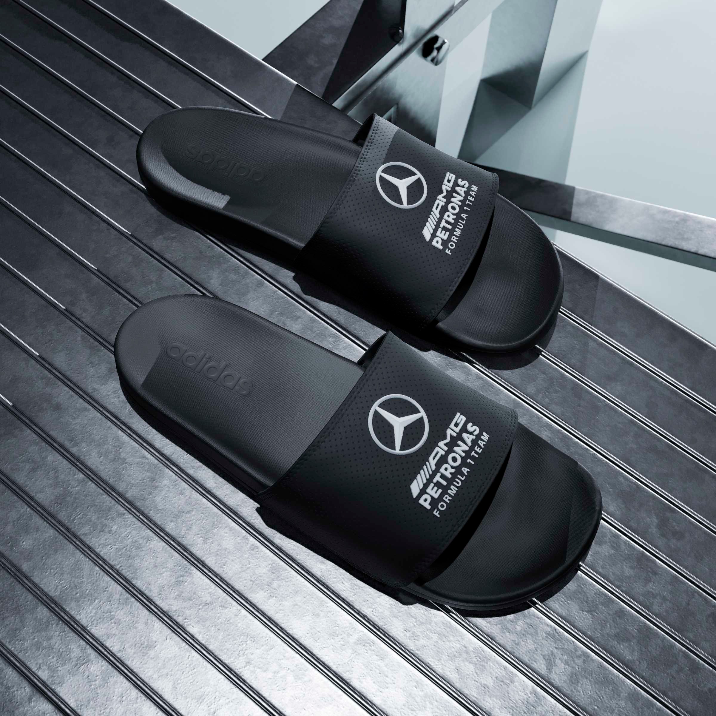 adidas Performance Badesandale »ADILETTE COMFORT MER BADESCHLAPPEN«  Mercedes AMG Motorsport