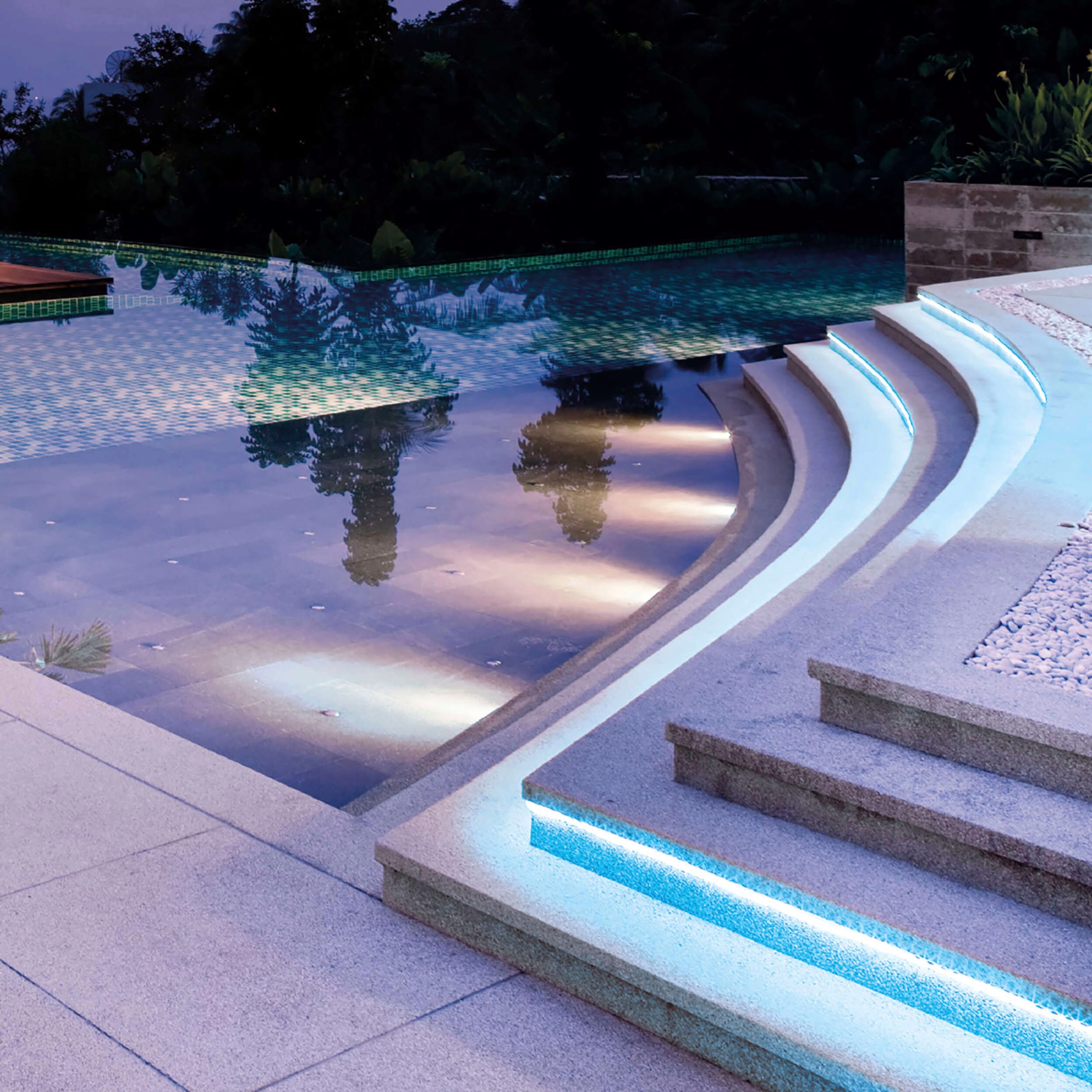 näve LED-Streifen »Stripe«, 1 St.-flammig, LED Stripe RGB, 5m, Infrarot-Fernbedienung, IP20, Dimmbar, 19W