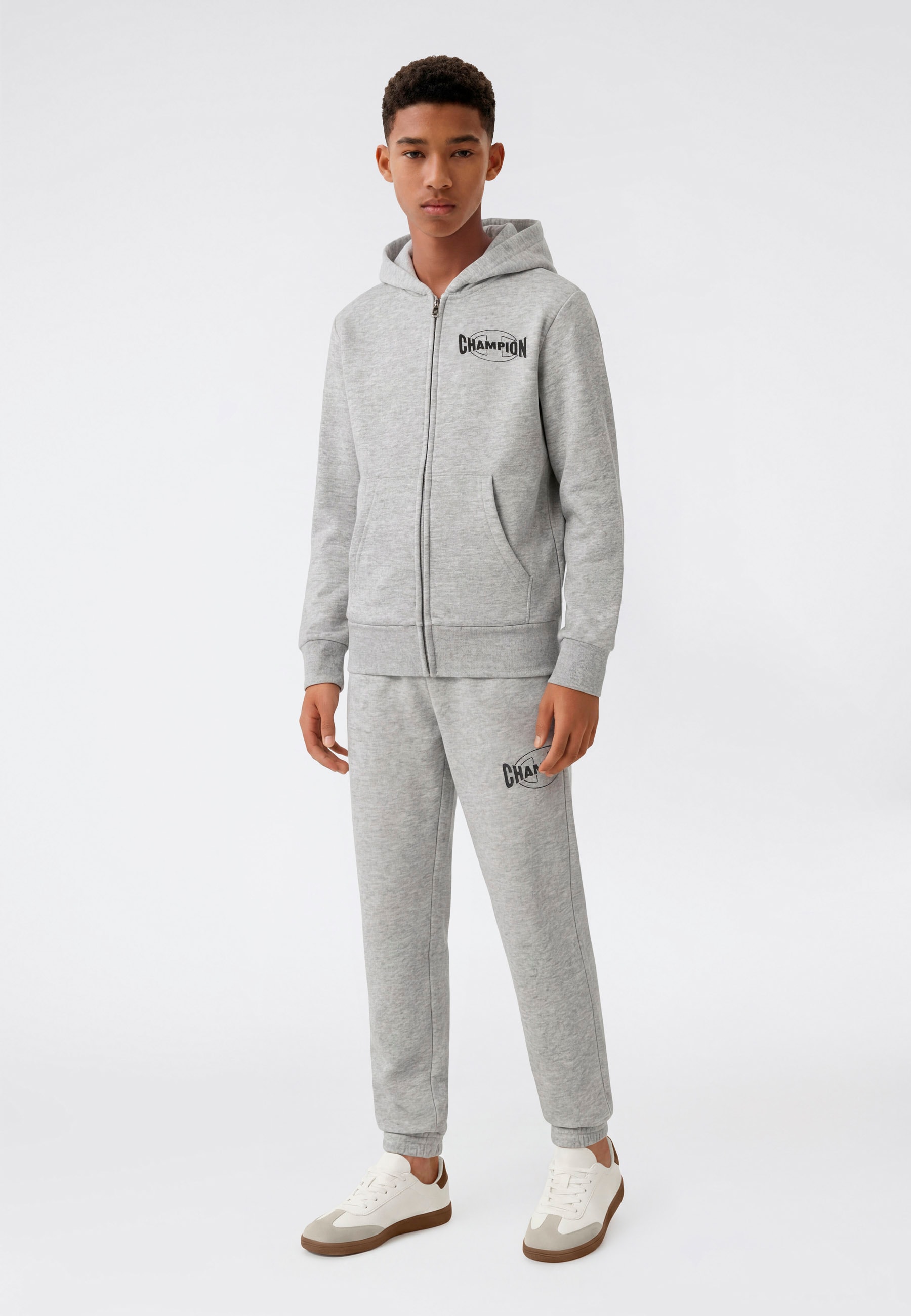Champion Jogginghose »SPORTWEAR CUFFED PANTS Standard Fit«  für Kinder und Jugendliche, mit Bündchen am Bein, Standard Fit