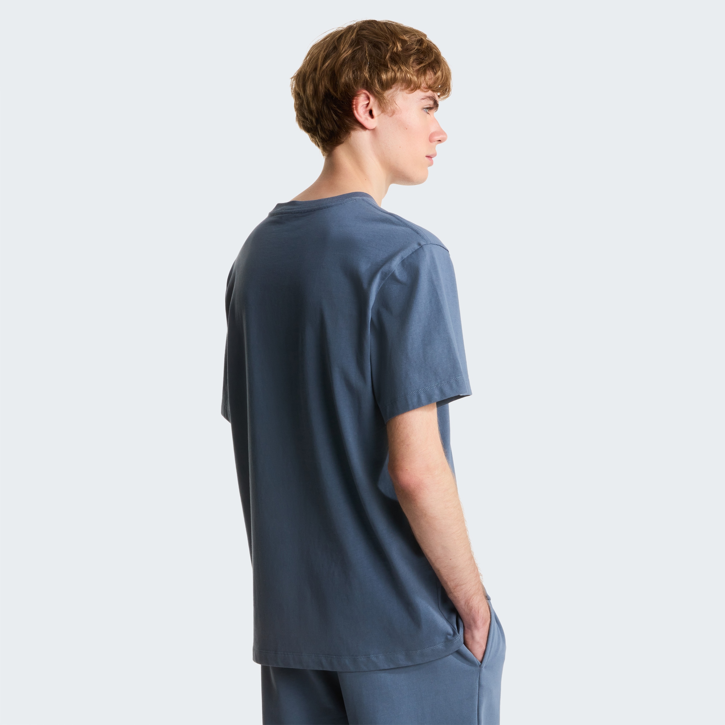 The North Face T-Shirt »M ESSENTIAL CENTER LOGO RELAXED SHORT SLEEVE TEE« lockere Passform, Kurzarm, für Sportmode und Outdoormode