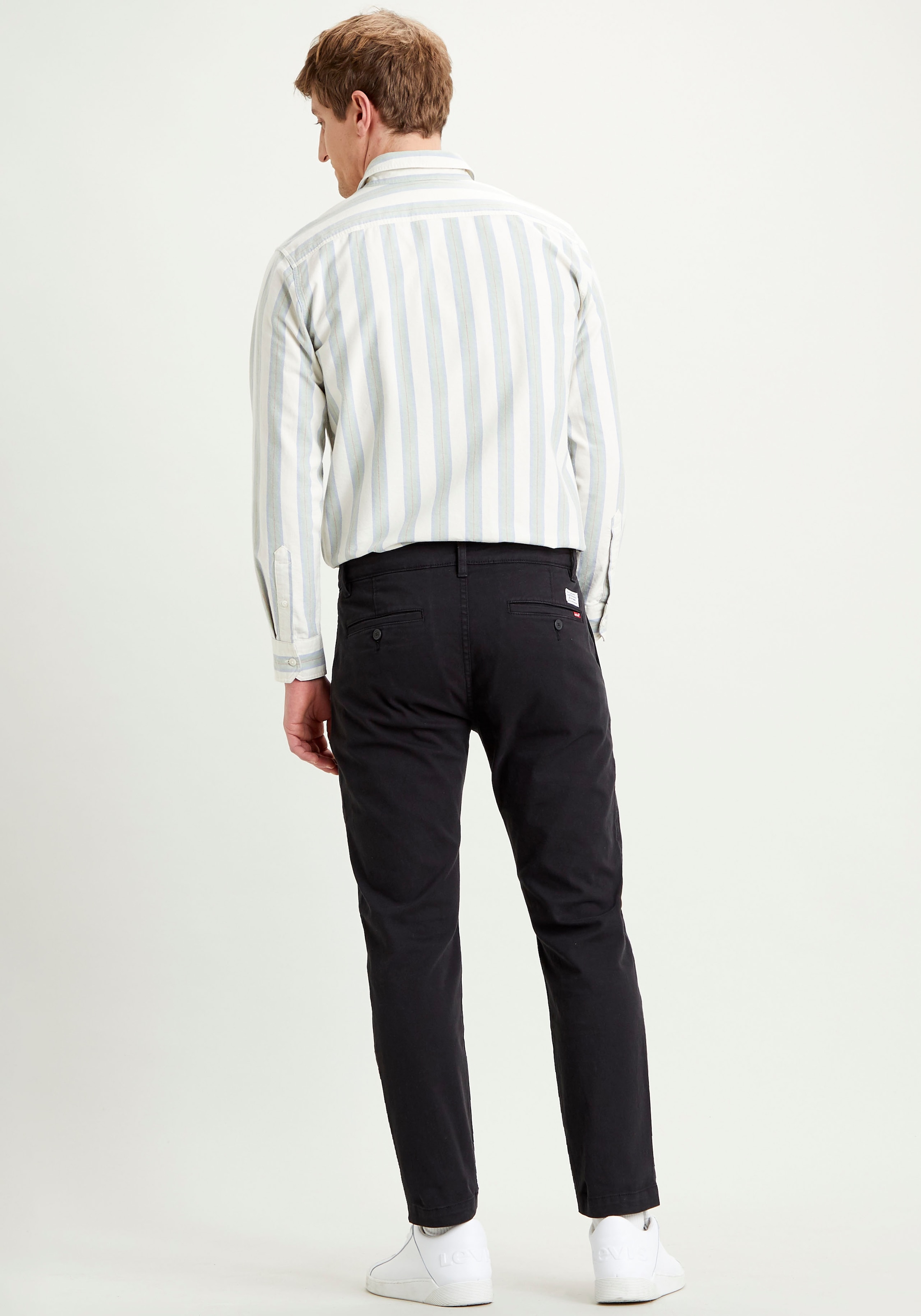 Levi's® Chinohose »LE XX CHINO SLIM TAPER«, mit Markenlogo