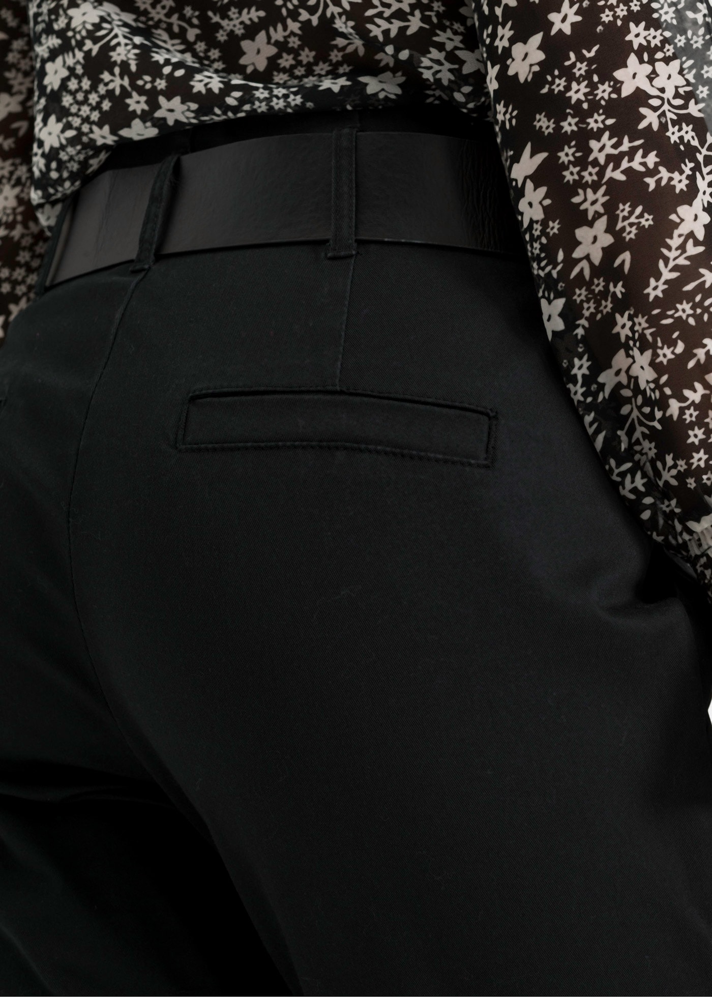 bonprix Stoffhose »Bundfaltenhose aus Baumwolle«  Bundfaltenhose aus Baumwolle